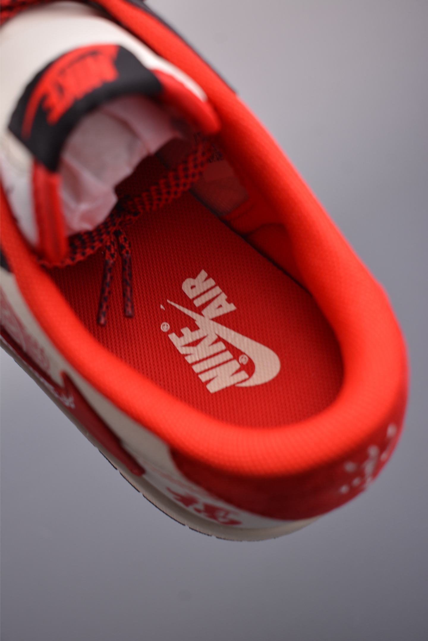 Fragment x Travis Scott x 马年限定 Air Jordan 1 Low 三方联名倒钩 LX1988-803-Top High Quatity Cheap Sneakers Fashion Clothing Clothes Bags handbags Shoes of all Brand wholesale With The best Quality And Beautiful Price from China Factory Chinese suppliers wholesaler seller Fragment x Travis Scott x 马年限定 Air Jordan 1 Low 三方联名倒钩 LX1988-803