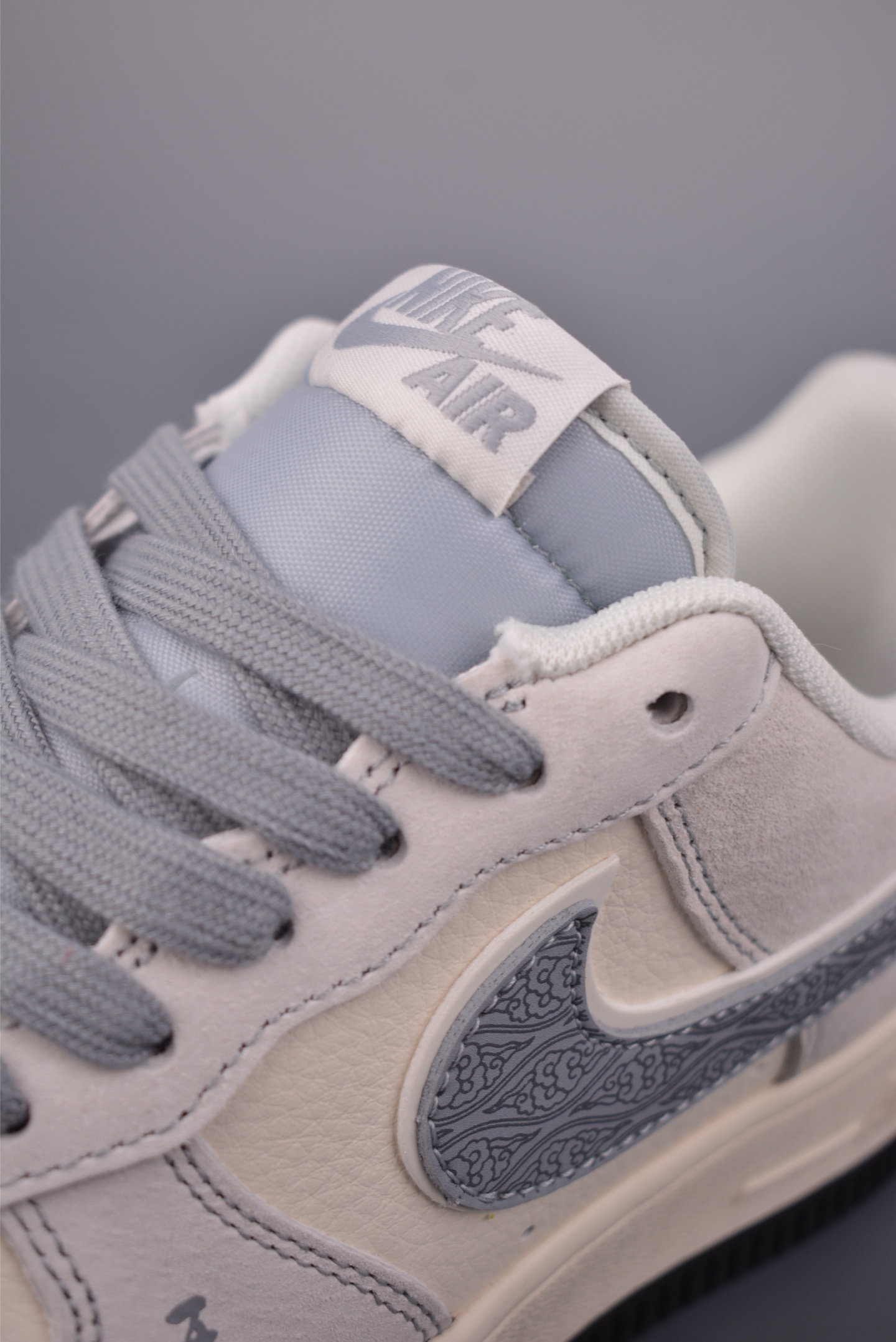 Nike Air Force 1 Low 马年限定 HT5088-633-Top High Quatity Cheap Sneakers Fashion Clothing Clothes Bags handbags Shoes of all Brand wholesale With The best Quality And Beautiful Price from China Factory Chinese suppliers wholesaler seller Nike Air Force 1 Low 马年限定 HT5088-633