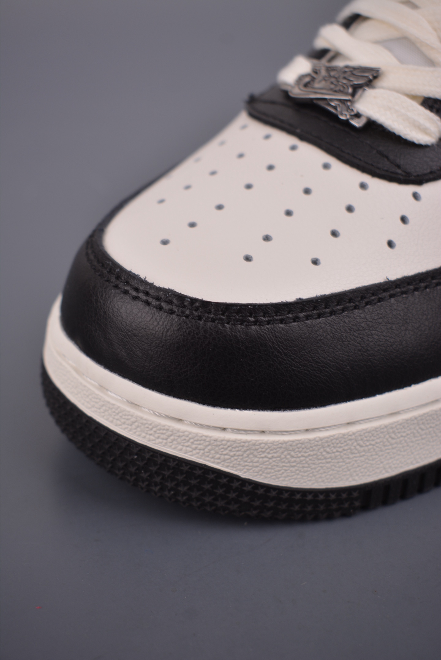 Nike Air Force 1 Low 马年限定 IQ1119-012-Top High Quatity Cheap Sneakers Fashion Clothing Clothes Bags handbags Shoes of all Brand wholesale With The best Quality And Beautiful Price from China Factory Chinese suppliers wholesaler seller Nike Air Force 1 Low 马年限定 IQ1119-012