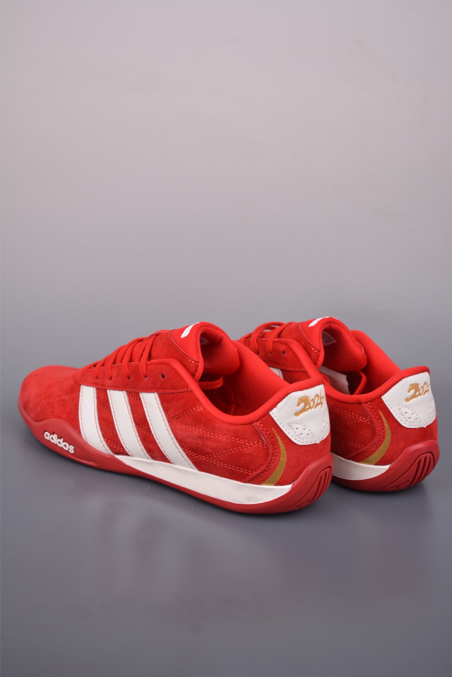 阿迪达斯Adidas Adiracer 2026 马年限定 三叶草复古防滑耐磨低帮运动鞋 JS1462
