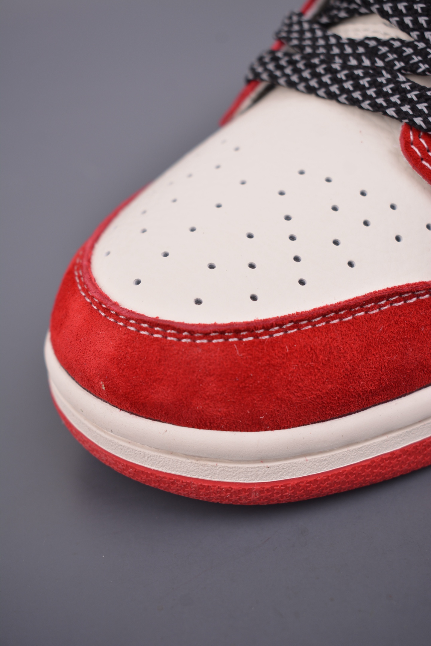 260 Nike SB Dunk Low 马年限定 CS1688-138-Chinese UA Cheap High Quatity Brand Clothes Bags handbags Sneakers wholesale wholesaler seller from China Factory suppliers Fashion Clothing Shoes best Quality Beautiful Price 260 Nike SB Dunk Low 马年限定 CS1688-138