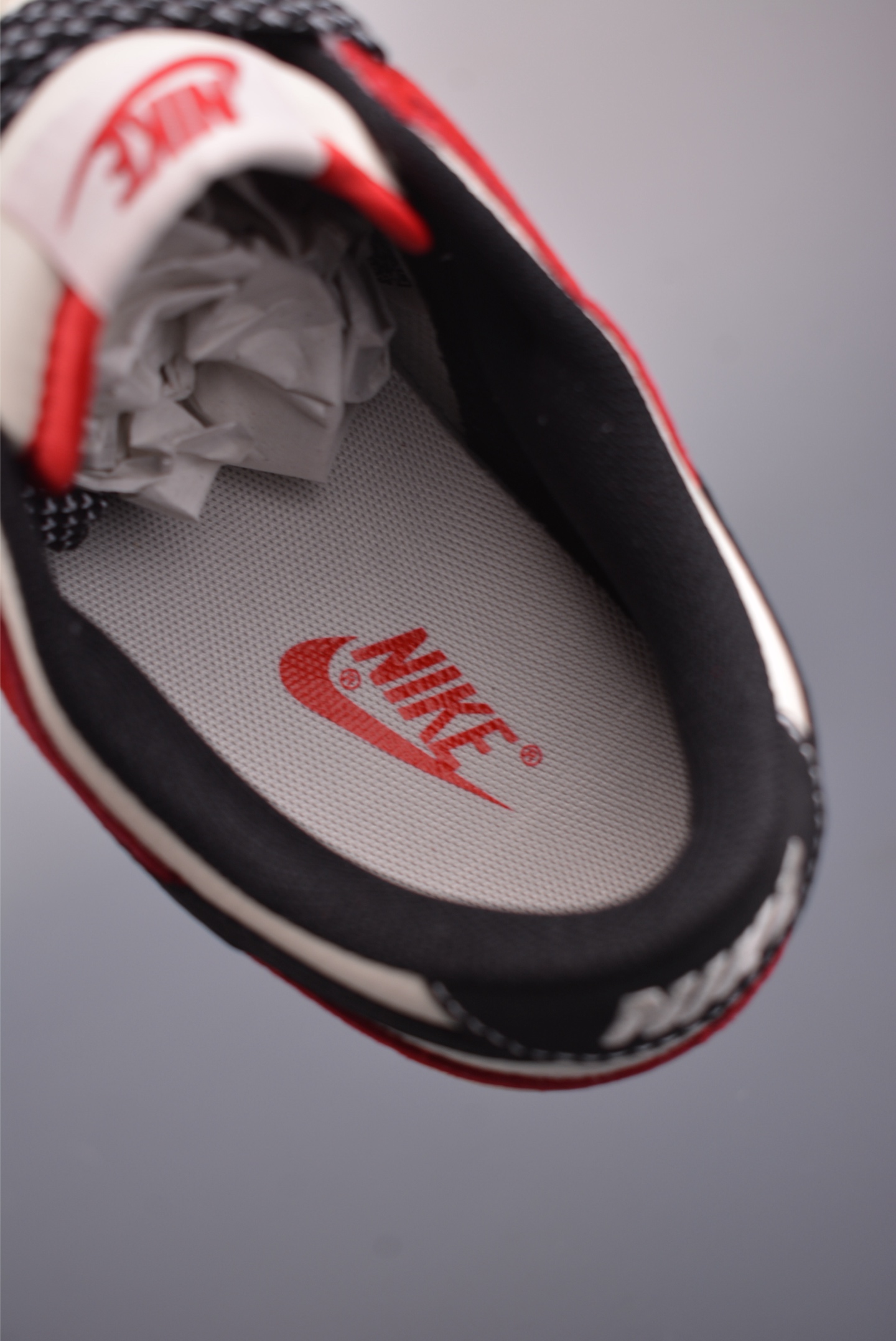 260 Nike SB Dunk Low 马年限定 CS1688-138-Chinese UA Cheap High Quatity Brand Clothes Bags handbags Sneakers wholesale wholesaler seller from China Factory suppliers Fashion Clothing Shoes best Quality Beautiful Price 260 Nike SB Dunk Low 马年限定 CS1688-138