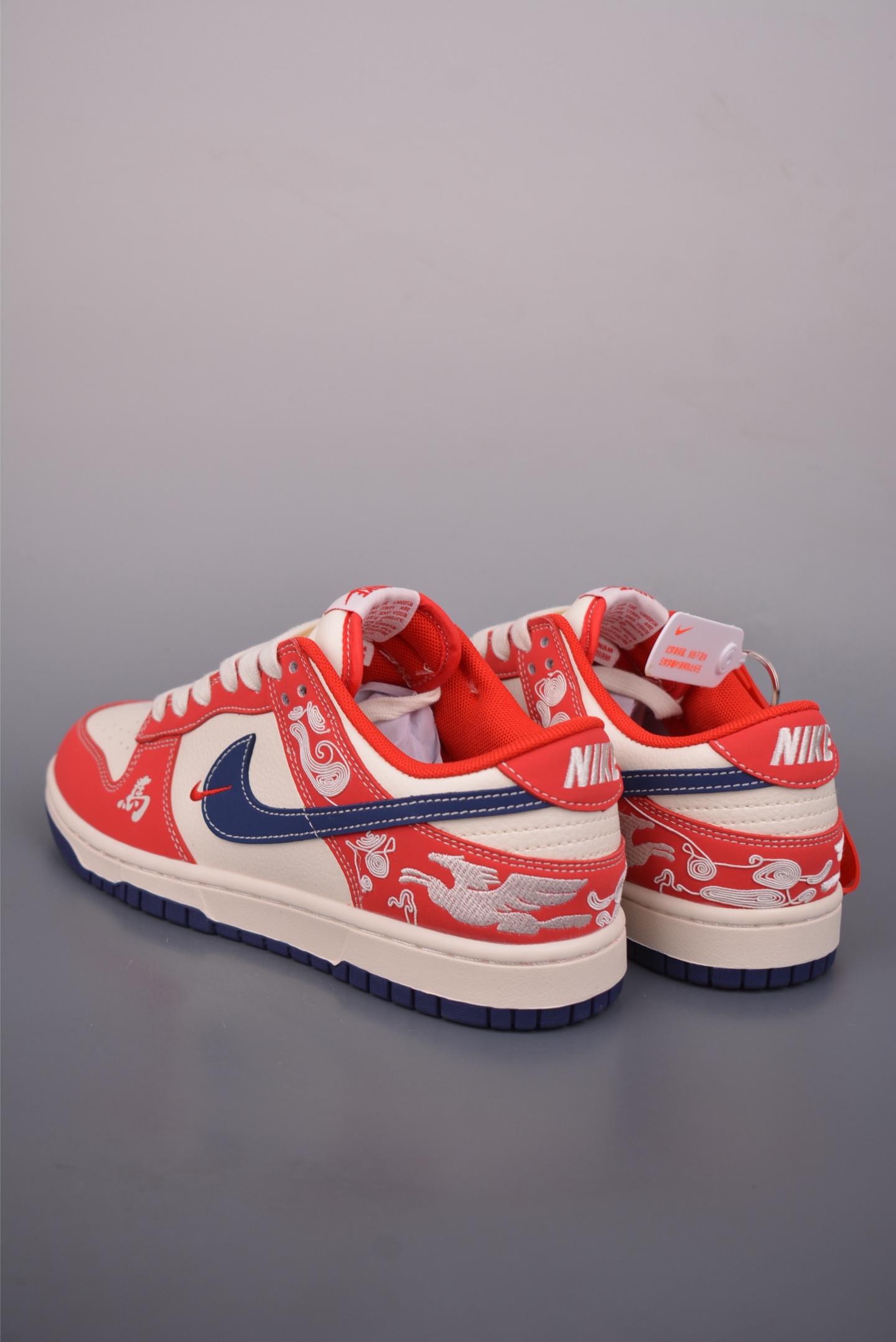 260 Nike SB Dunk Low 马年限定 JJ2508-602-Chinese UA Cheap High Quatity Brand Clothes Bags handbags Sneakers wholesale wholesaler seller from China Factory suppliers Fashion Clothing Shoes best Quality Beautiful Price 260 Nike SB Dunk Low 马年限定 JJ2508-602