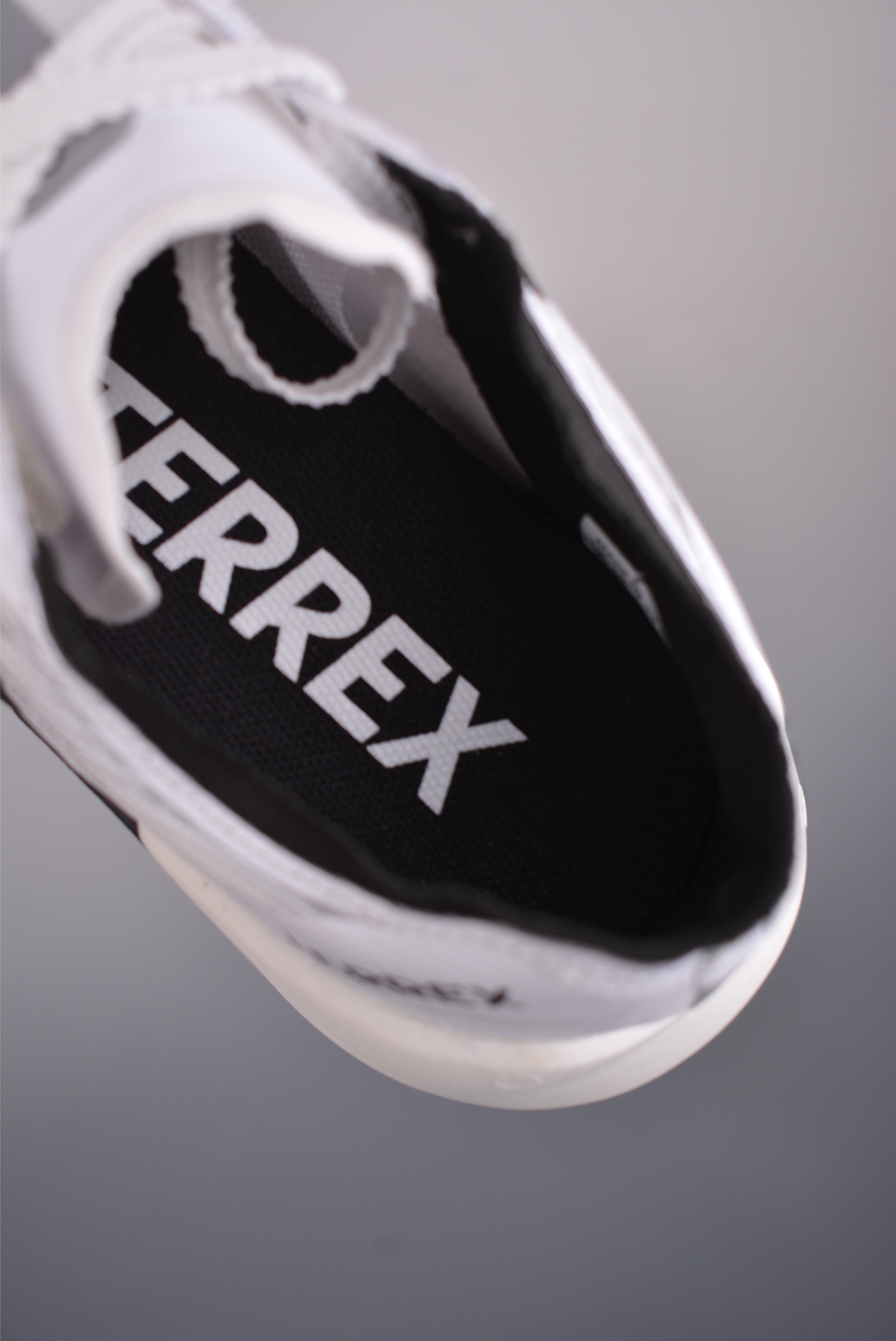 Adidas Terrex Agravic Speedult 2 阿迪超轻透气缓震跑鞋 JS3546-Top High Quatity Cheap Sneakers Fashion Clothing Clothes Bags handbags Shoes of all Brand wholesale With The best Quality And Beautiful Price from China Factory Chinese suppliers wholesaler seller Adidas Terrex Agravic Speedult 2 阿迪超轻透气缓震跑鞋 JS3546