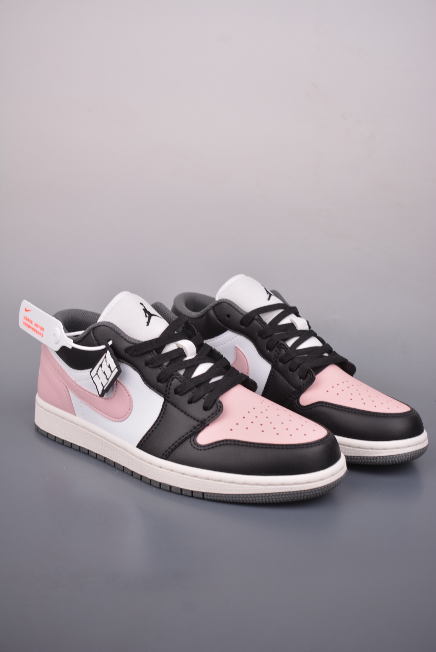 200 Air Jordan 1 Low 黑粉 AJ1乔1低帮休闲板鞋 553560-044-Chinese UA Cheap High Quatity Brand Clothes Bags handbags Sneakers wholesale wholesaler seller from China Factory suppliers Fashion Clothing Shoes best Quality Beautiful Price 200 Air Jordan 1 Low 黑粉 AJ1乔1低帮休闲板鞋 553560-044
