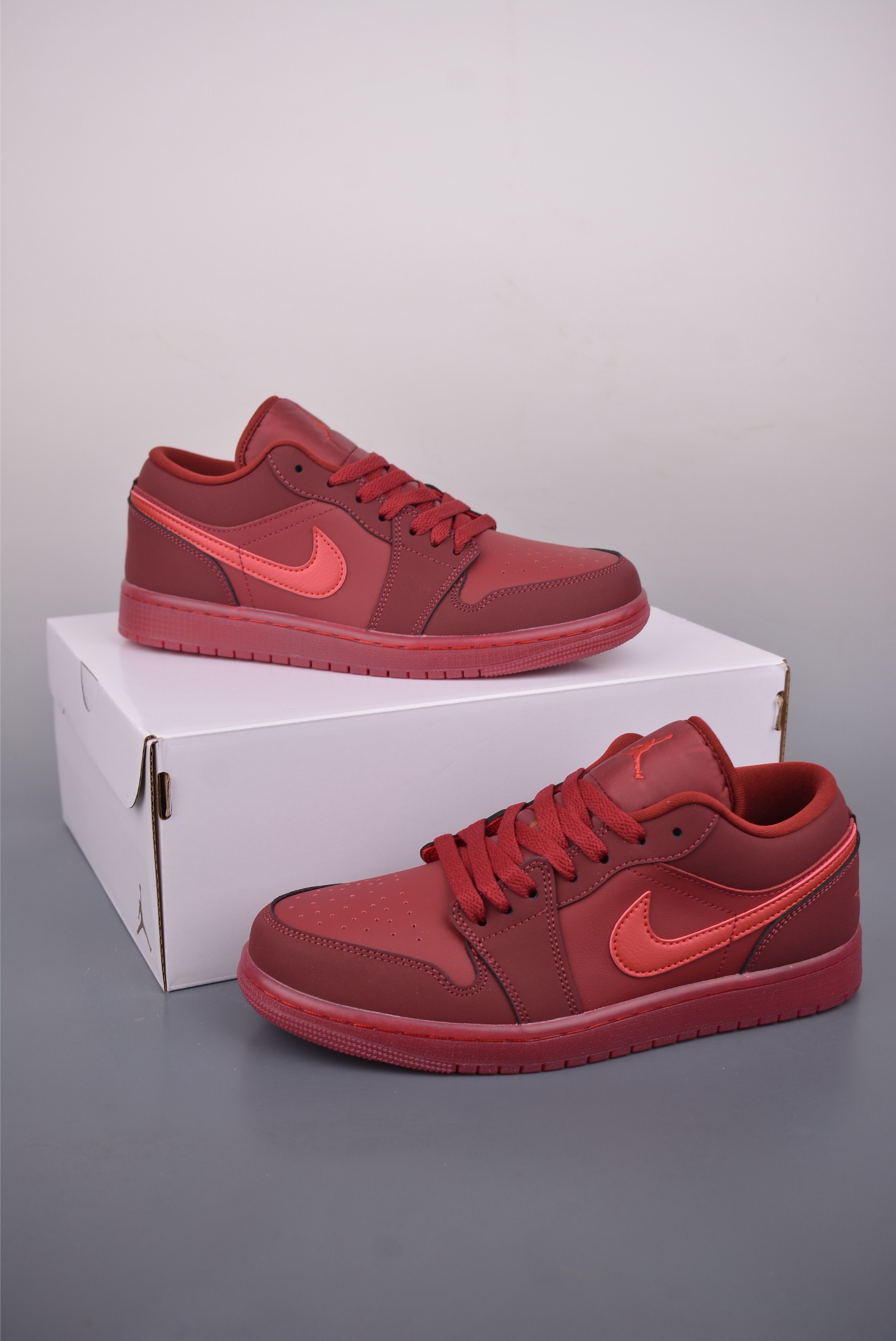 Air Jordan 1 Low 口红印花 AJ1乔1低帮休闲板鞋 IB7012-600