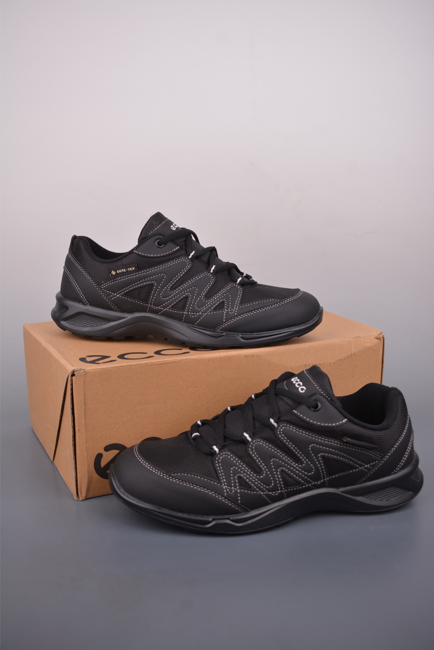 ECCO爱步男士休闲运动鞋 缓震透气跑步鞋 825784-Top High Quatity Cheap Sneakers Fashion Clothing Clothes Bags handbags Shoes of all Brand wholesale With The best Quality And Beautiful Price from China Factory Chinese suppliers wholesaler seller ECCO爱步男士休闲运动鞋 缓震透气跑步鞋 825784