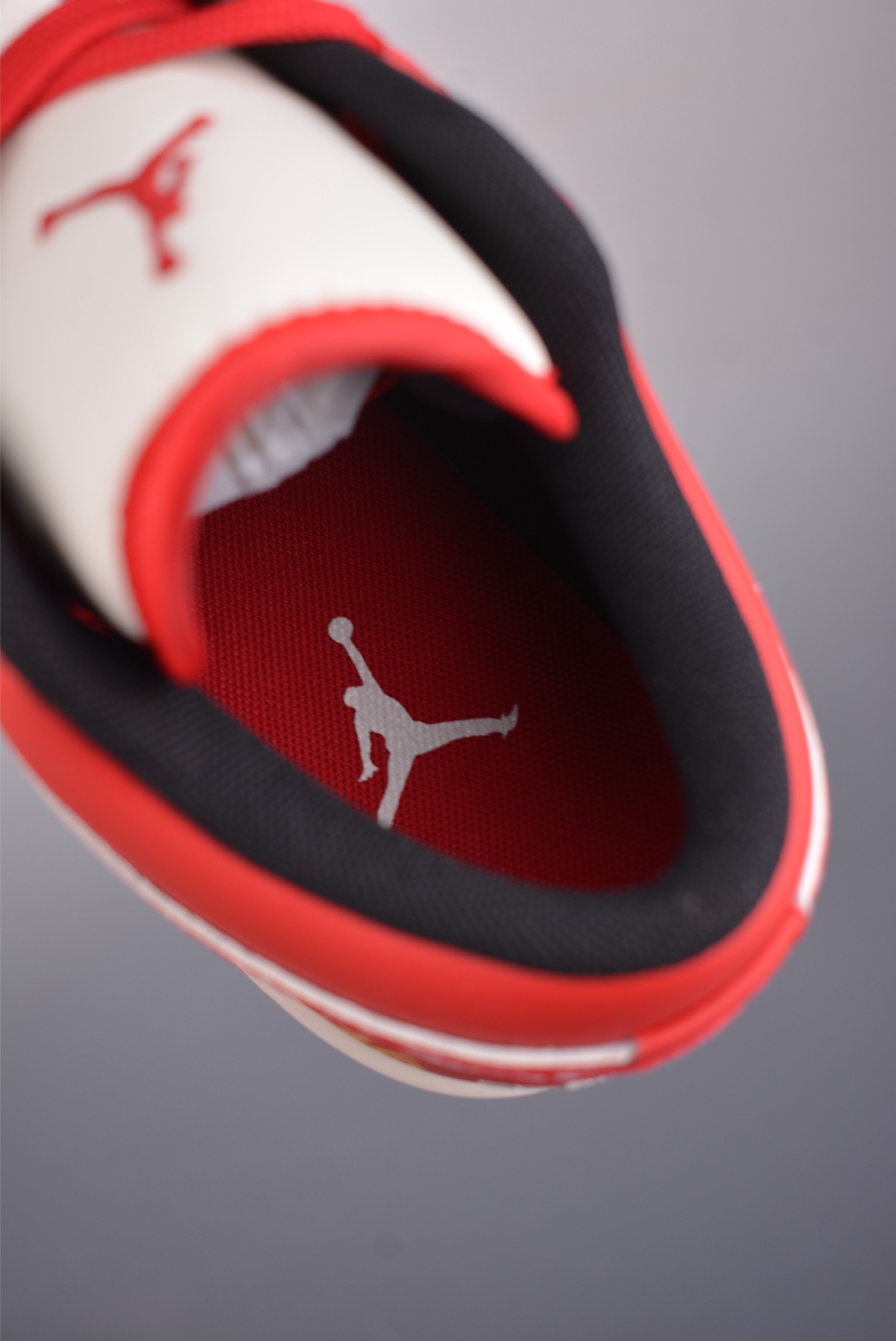 260 Nike Jordan Air Jordan 1 马年限定 KG6669-F22-Chinese UA Cheap High Quatity Brand Clothes Bags handbags Sneakers wholesale wholesaler seller from China Factory suppliers Fashion Clothing Shoes best Quality Beautiful Price 260 Nike Jordan Air Jordan 1 马年限定 KG6669-F22