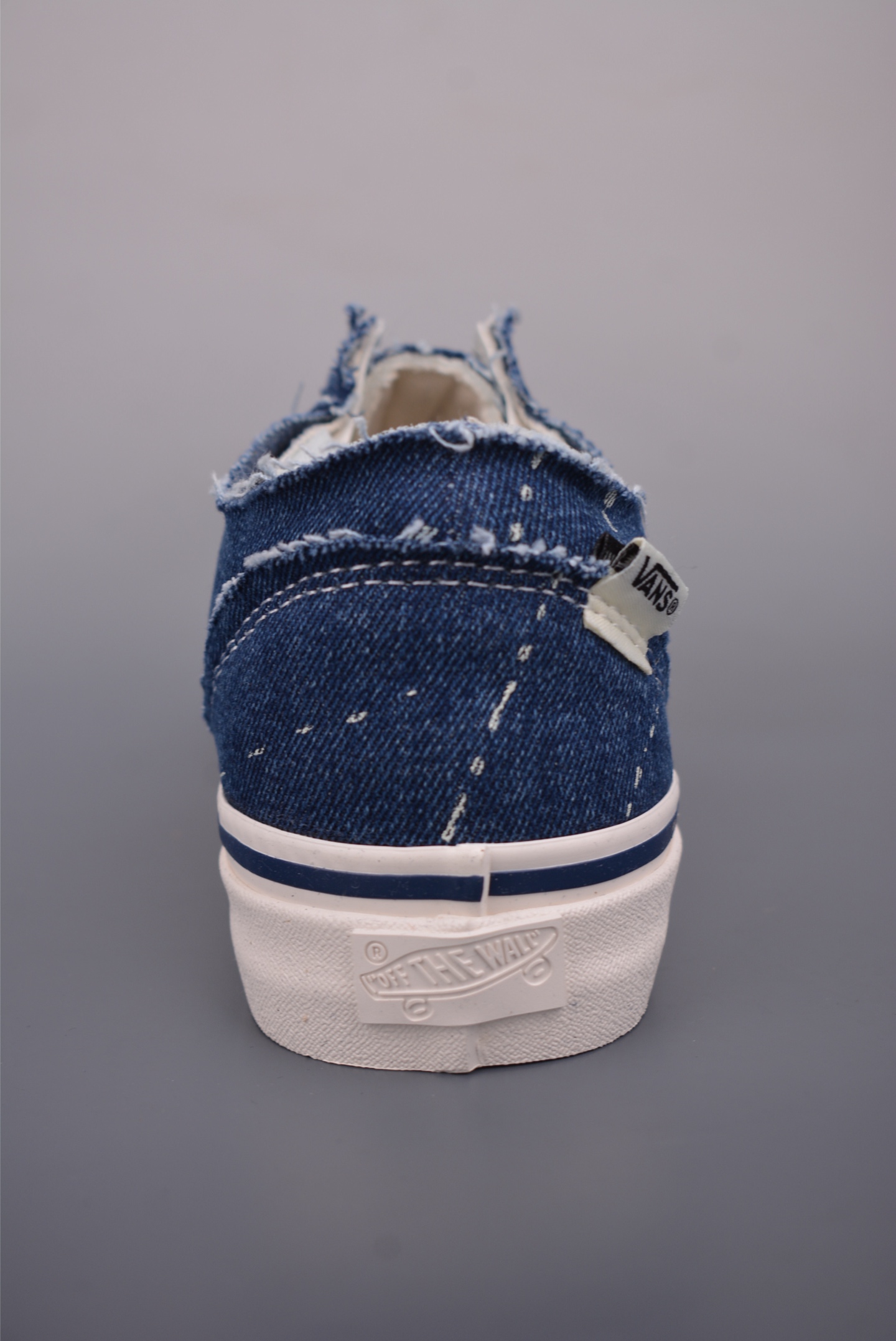 Vans x INVINCIBLE 2.0 解构撕撕乐 Vans与INVINCIBLE再度携手 VN000XUKGTW 黑色 VN000E9HGTL 蓝色-Top High Quatity Cheap Sneakers Fashion Clothing Clothes Bags handbags Shoes of all Brand wholesale With The best Quality And Beautiful Price from China Factory Chinese suppliers wholesaler seller Vans x INVINCIBLE 2.0 解构撕撕乐 Vans与INVINCIBLE再度携手 VN000XUKGTW 黑色 VN000E9HGTL 蓝色