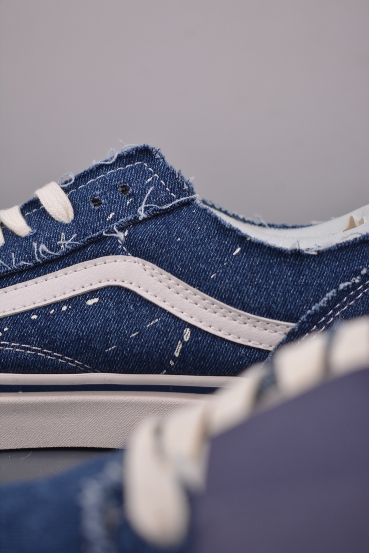 Vans x INVINCIBLE 2.0 解构撕撕乐 Vans与INVINCIBLE再度携手 VN000XUKGTW 黑色 VN000E9HGTL 蓝色-Top High Quatity Cheap Sneakers Fashion Clothing Clothes Bags handbags Shoes of all Brand wholesale With The best Quality And Beautiful Price from China Factory Chinese suppliers wholesaler seller Vans x INVINCIBLE 2.0 解构撕撕乐 Vans与INVINCIBLE再度携手 VN000XUKGTW 黑色 VN000E9HGTL 蓝色