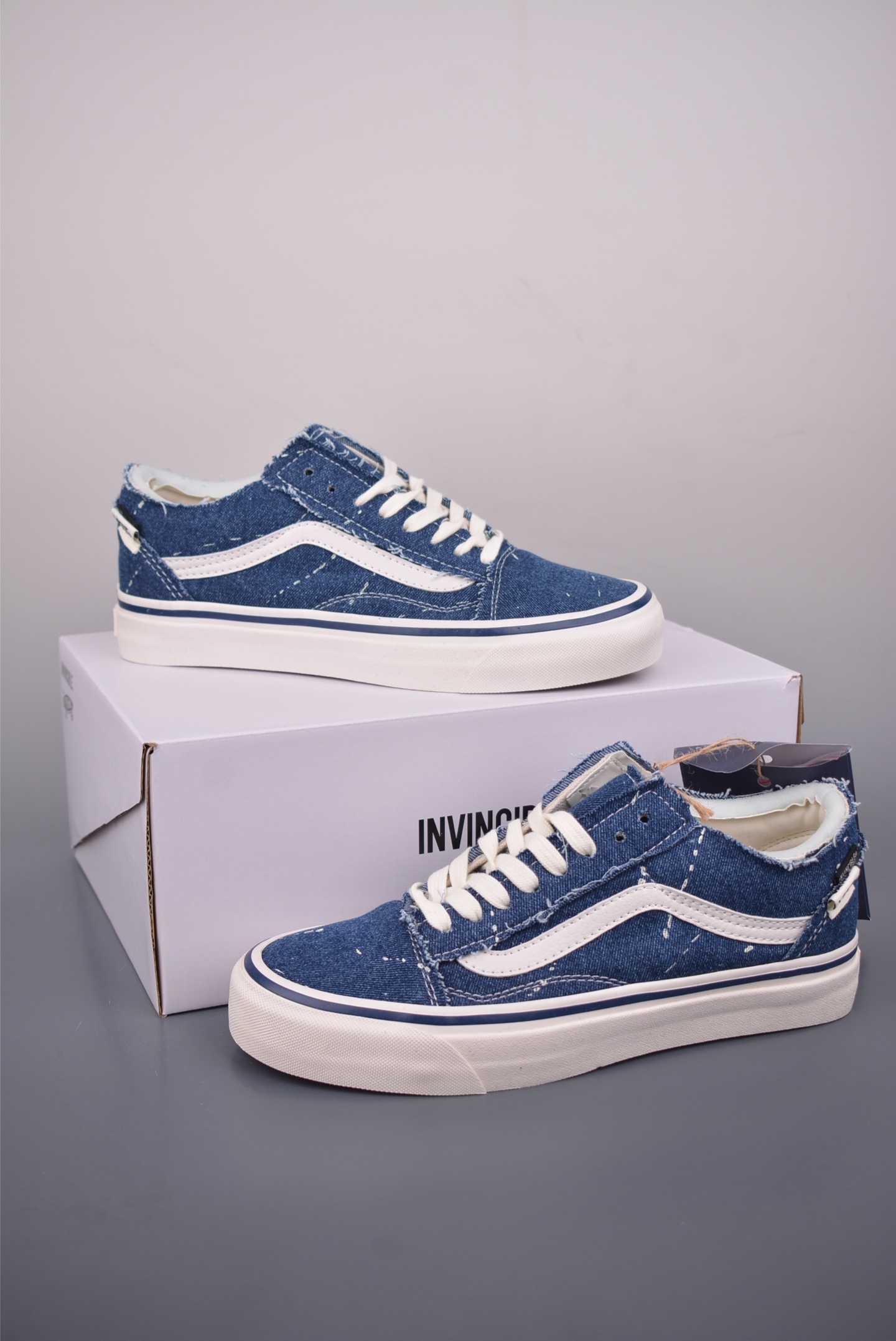 Vans x INVINCIBLE 2.0 解构撕撕乐 Vans与INVINCIBLE再度携手 VN000XUKGTW 黑色 VN000E9HGTL 蓝色-Top High Quatity Cheap Sneakers Fashion Clothing Clothes Bags handbags Shoes of all Brand wholesale With The best Quality And Beautiful Price from China Factory Chinese suppliers wholesaler seller Vans x INVINCIBLE 2.0 解构撕撕乐 Vans与INVINCIBLE再度携手 VN000XUKGTW 黑色 VN000E9HGTL 蓝色