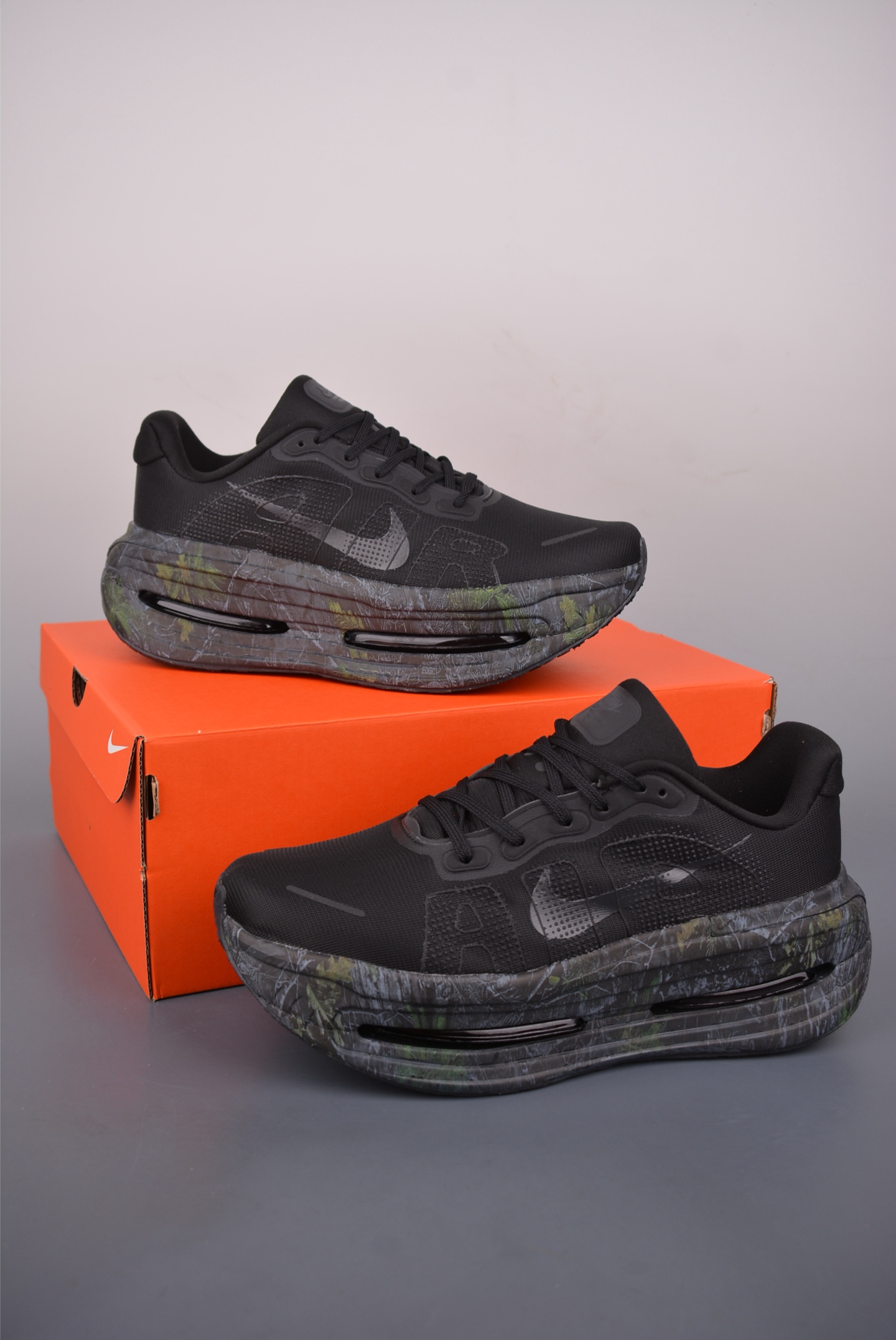 Nike Vomero premium Air气垫40周年 舒适百搭防滑耐磨 支撑缓震低帮 休闲跑步鞋 IO7325-001 Nike Vomero premium Air气垫40周年 舒适百搭防滑耐磨 支撑缓震低帮 休闲跑步鞋 IO7325-001