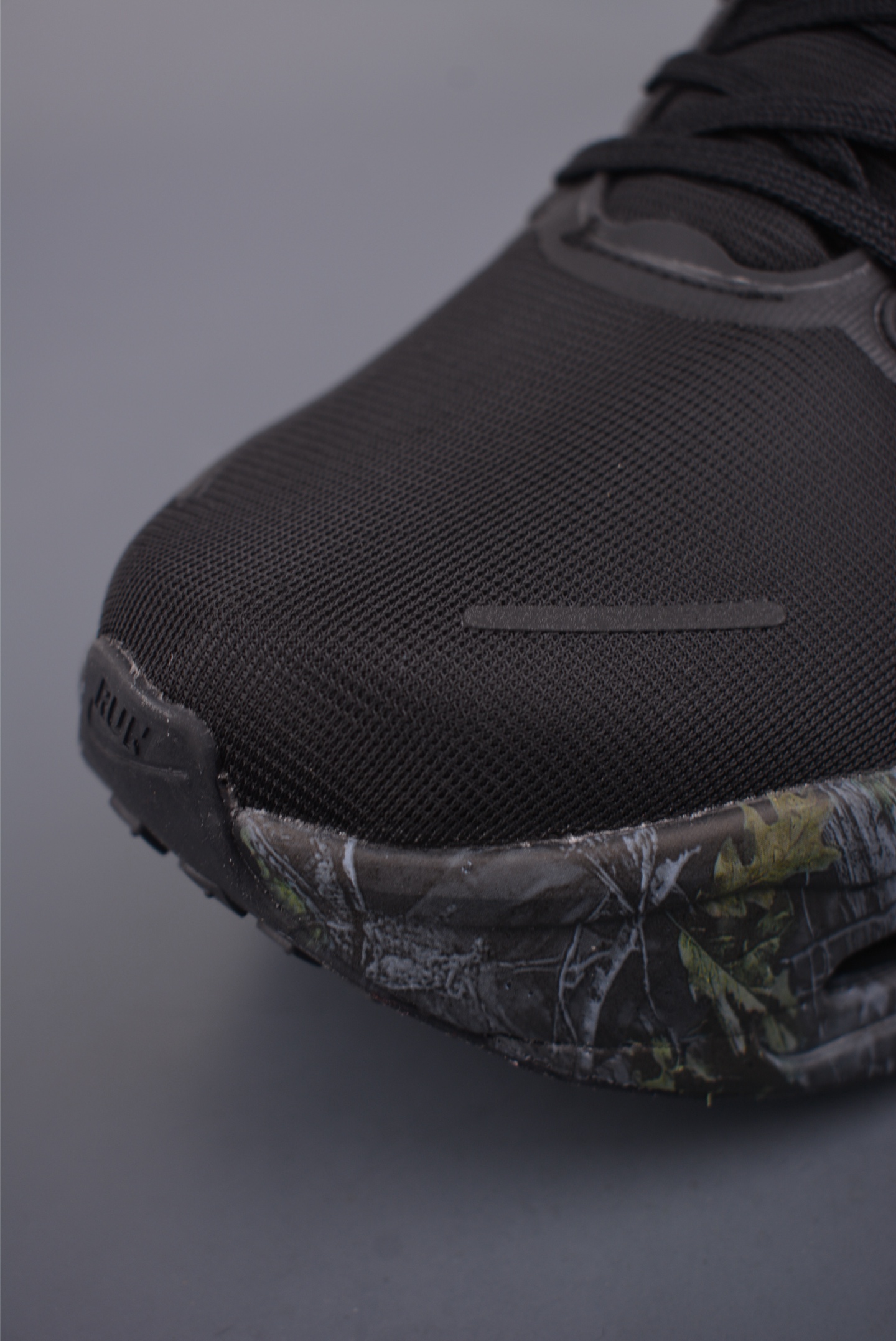 Nike Vomero premium Air气垫40周年 舒适百搭防滑耐磨 支撑缓震低帮 休闲跑步鞋 IO7325-001 Nike Vomero premium Air气垫40周年 舒适百搭防滑耐磨 支撑缓震低帮 休闲跑步鞋 IO7325-001