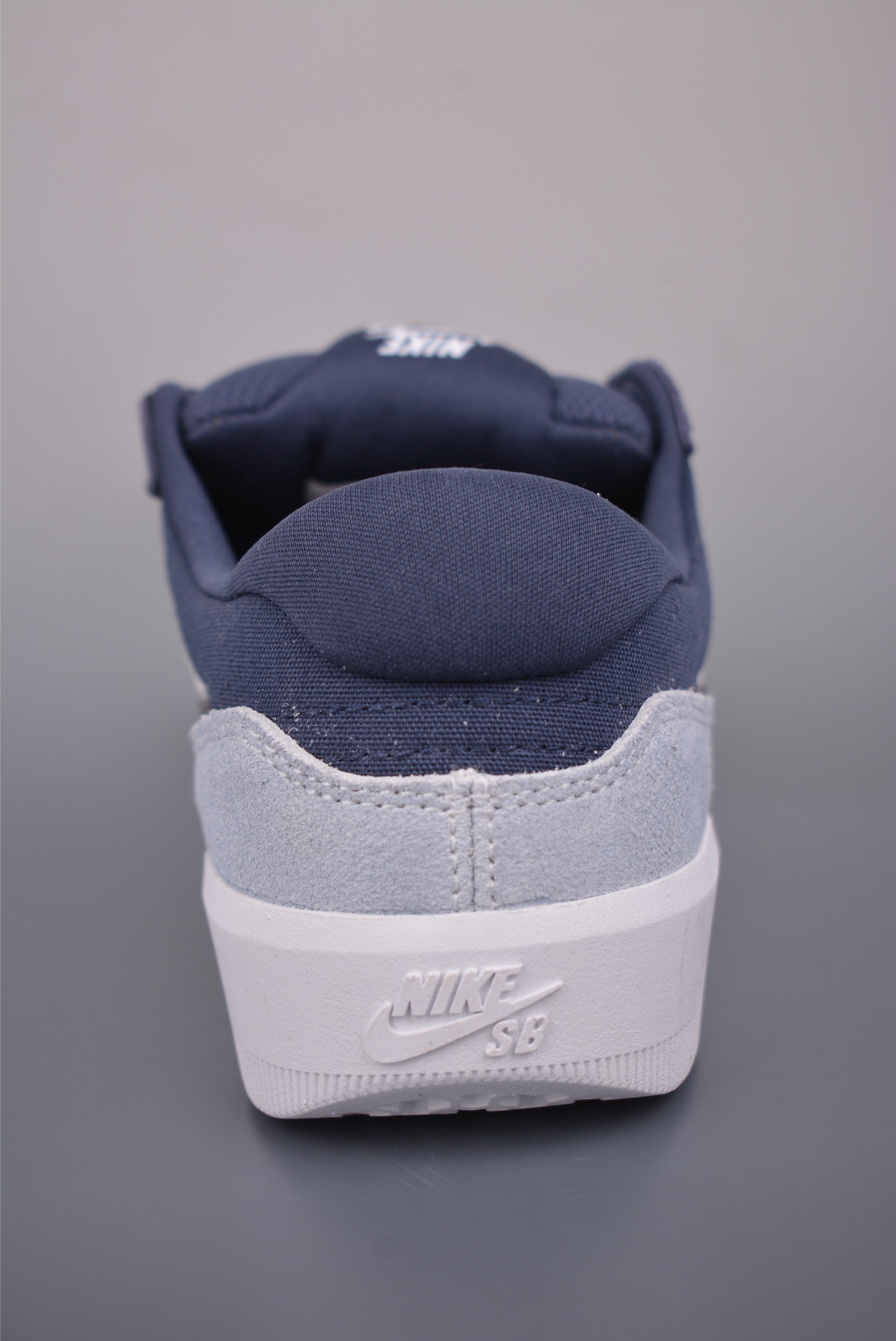 耐克Nike SB Force 58 硫化杯底 传统篮球风格 DV5477-404 耐克Nike SB Force 58 硫化杯底 传统篮球风格 DV5477-404