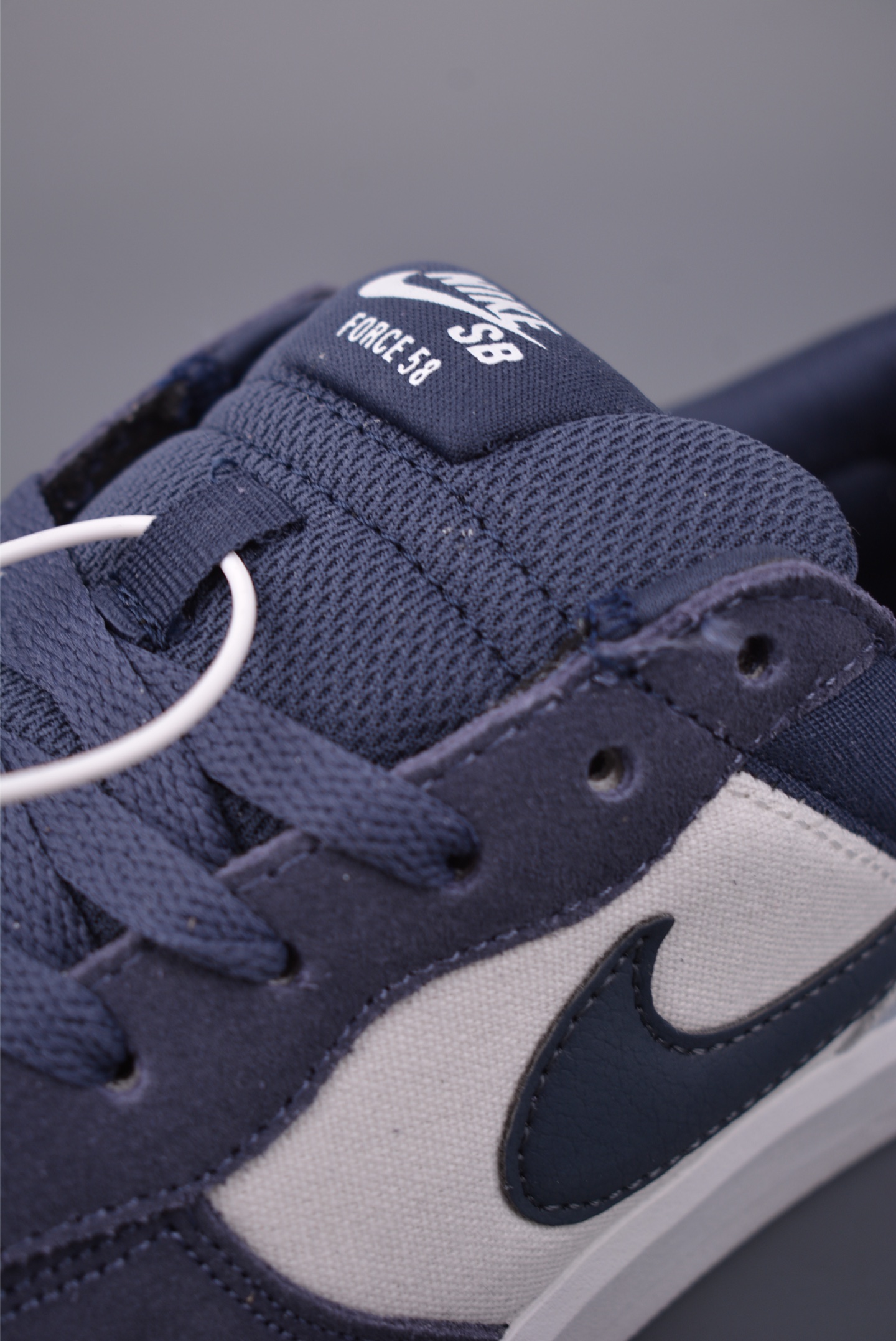 耐克Nike SB Force 58 硫化杯底 传统篮球风格 DV5477-404 耐克Nike SB Force 58 硫化杯底 传统篮球风格 DV5477-404