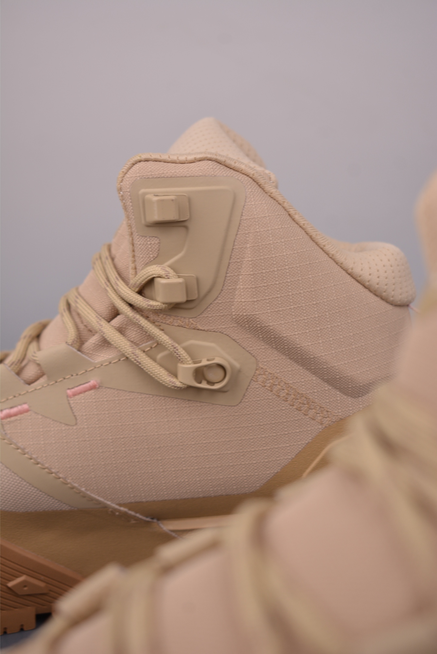 北面M OFFTRAIL HIKE MID GORE-Tex 高邦户外防水机能鞋 NF0A823-Top High Quatity Cheap Sneakers Fashion Clothing Clothes Bags handbags Shoes of all Brand wholesale With The best Quality And Beautiful Price from China Factory Chinese suppliers wholesaler seller 北面M OFFTRAIL HIKE MID GORE-Tex 高邦户外防水机能鞋 NF0A823