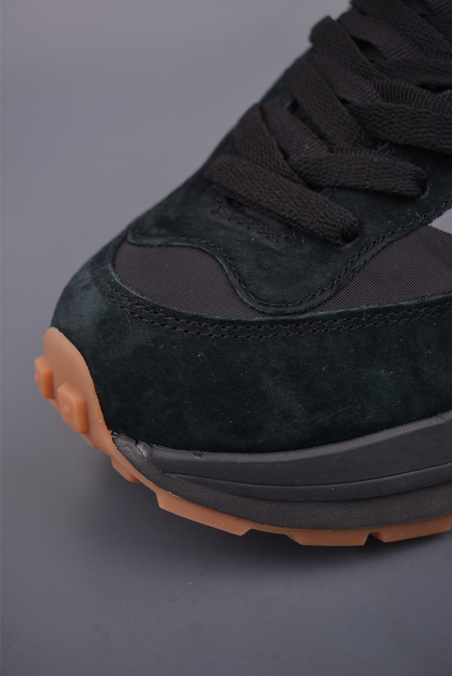 Sacai x NIKE VAPORWAFFLE 联名解构走秀款 DD1875-001 Sacai x NIKE VAPORWAFFLE 联名解构走秀款 DD1875-001