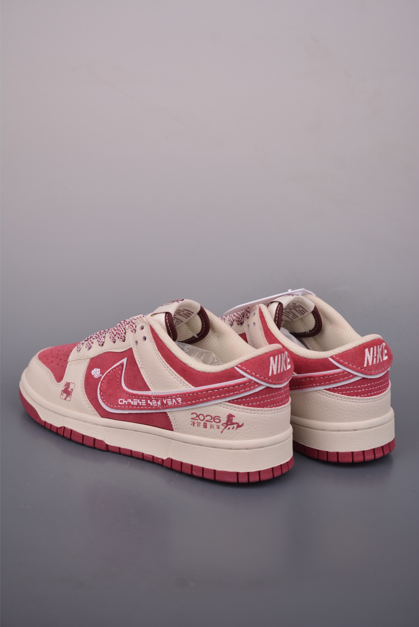 Nike SB Dunk Low 马年限定 DN3168-024-Top High Quatity Cheap Sneakers Fashion Clothing Clothes Bags handbags Shoes of all Brand wholesale With The best Quality And Beautiful Price from China Factory Chinese suppliers wholesaler seller Nike SB Dunk Low 马年限定 DN3168-024