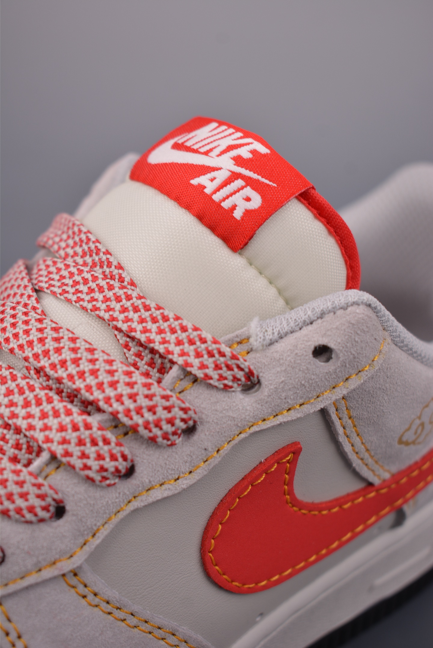 Nike Air Force 1 Low 马年限定 HT5088-629 Nike Air Force 1 Low 马年限定 HT5088-629