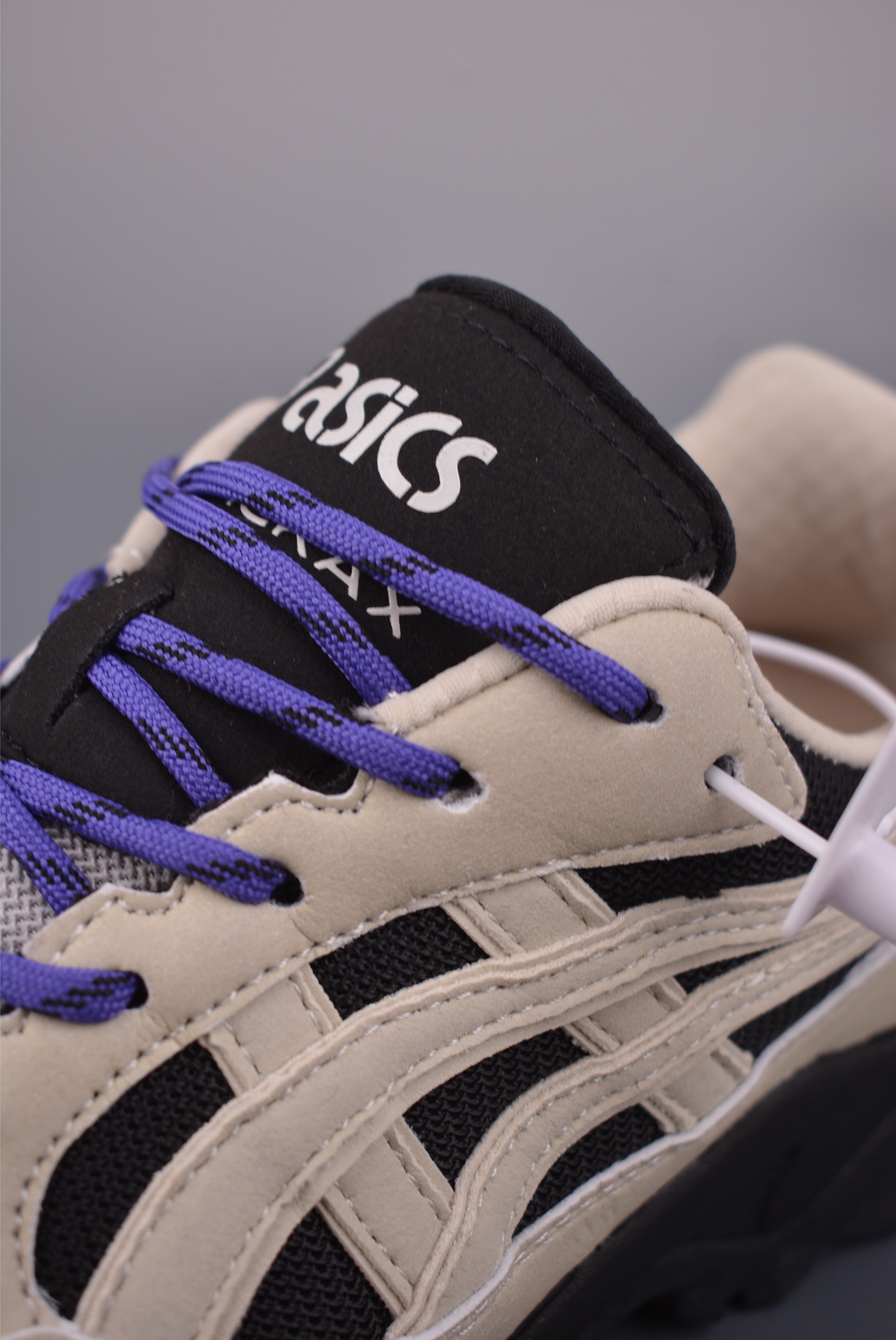 Asics - PICKAX 亚瑟士运动休闲透气专业跑鞋 1203B026-001-Top High Quatity Cheap Sneakers Fashion Clothing Clothes Bags handbags Shoes of all Brand wholesale With The best Quality And Beautiful Price from China Factory Chinese suppliers wholesaler seller Asics - PICKAX 亚瑟士运动休闲透气专业跑鞋 1203B026-001