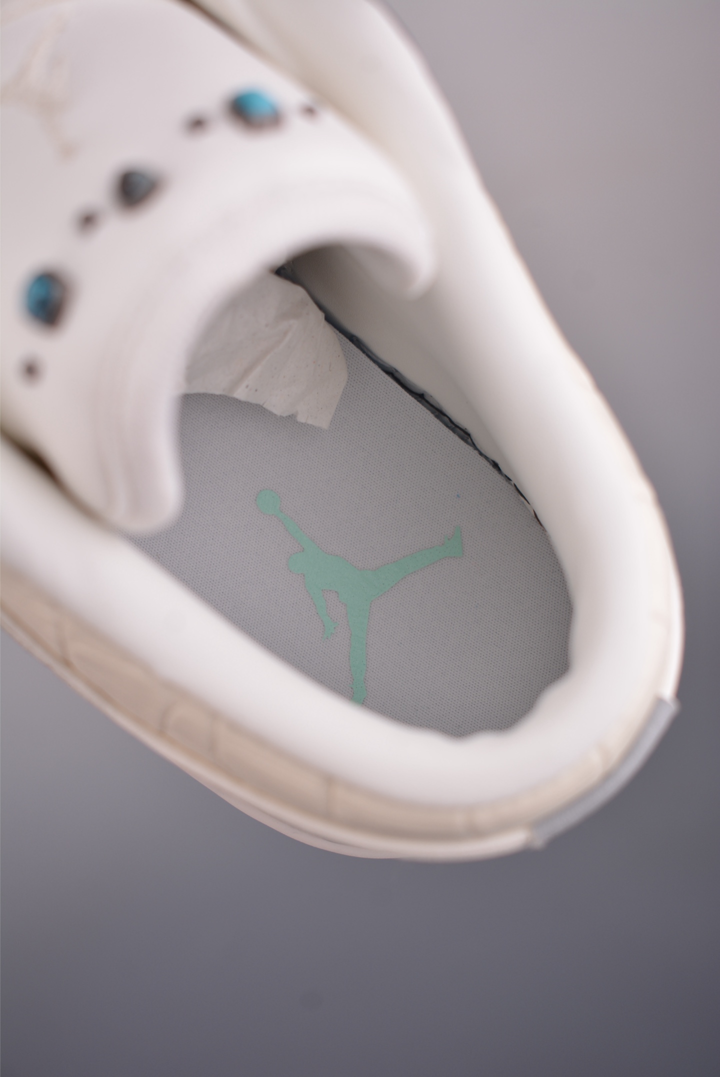 Air Jordan 1 Low 灰白黑 AJ1乔1低帮休闲板鞋 IO2242-101-Top High Quatity Cheap Sneakers Fashion Clothing Clothes Bags handbags Shoes of all Brand wholesale With The best Quality And Beautiful Price from China Factory Chinese suppliers wholesaler seller Air Jordan 1 Low 灰白黑 AJ1乔1低帮休闲板鞋 IO2242-101