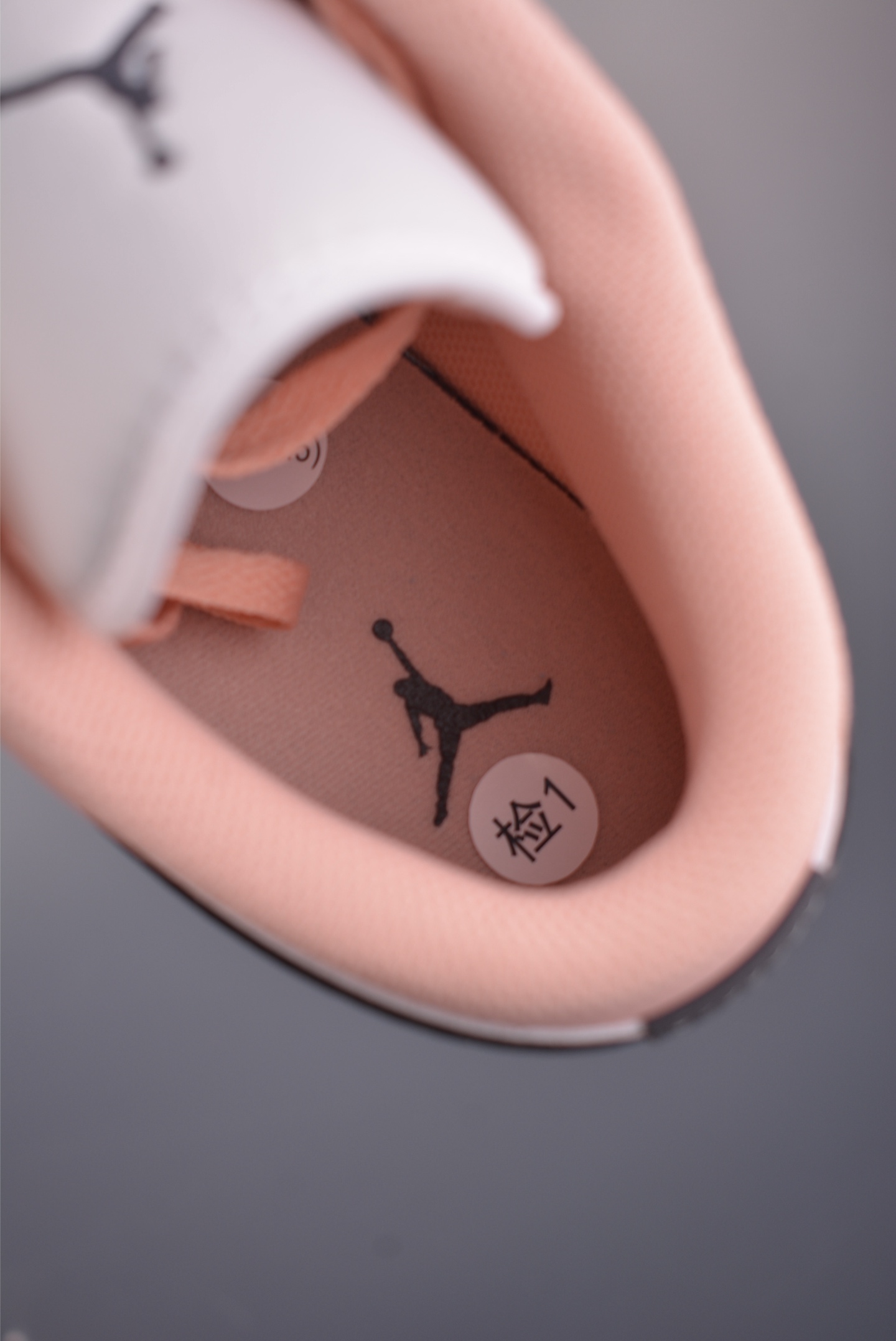 Air Jordan 1 Low 北极粉 AJ1乔1低帮休闲板鞋 553560-800-Top High Quatity Cheap Sneakers Fashion Clothing Clothes Bags handbags Shoes of all Brand wholesale With The best Quality And Beautiful Price from China Factory Chinese suppliers wholesaler seller Air Jordan 1 Low 北极粉 AJ1乔1低帮休闲板鞋 553560-800