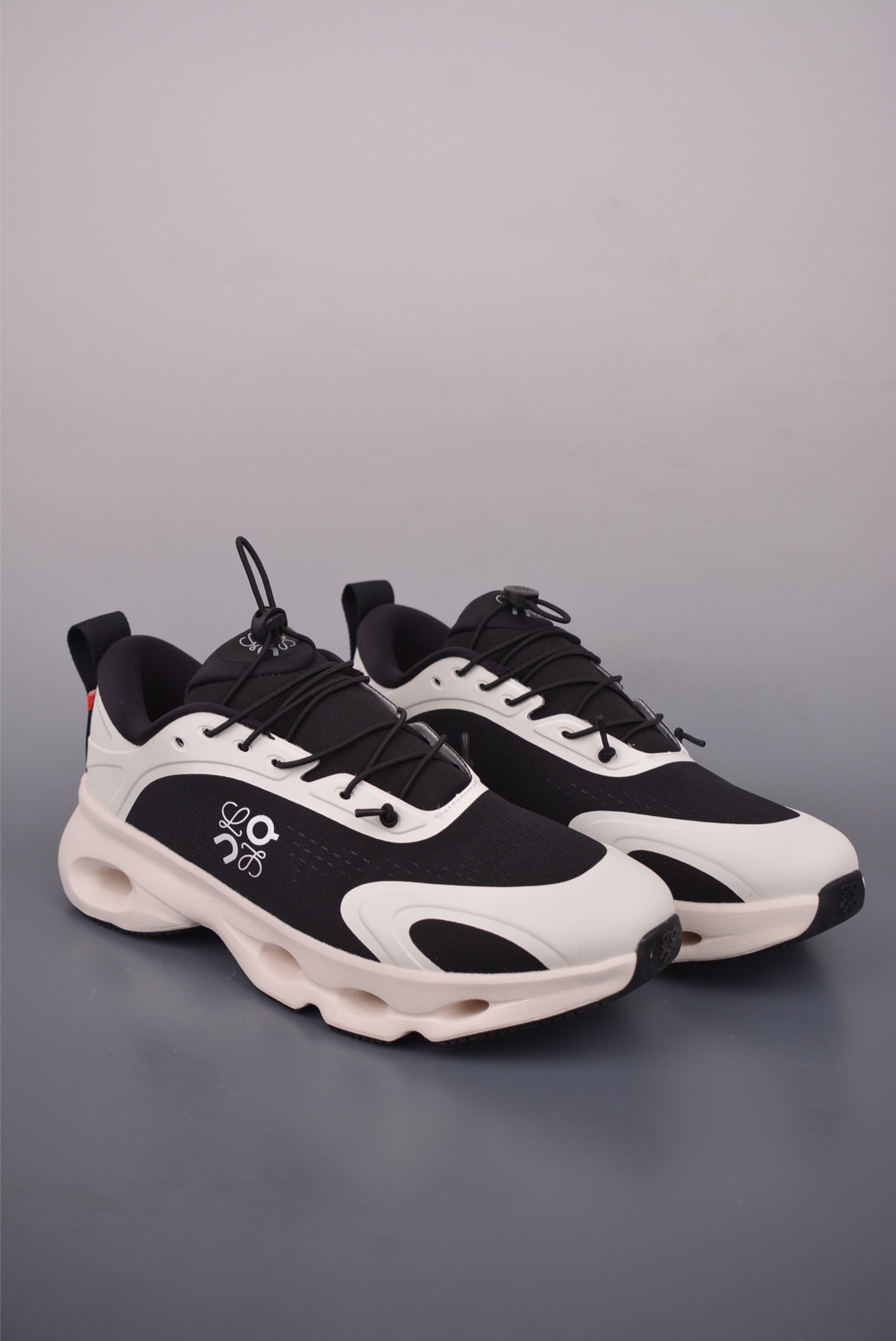 _din9smlWio2cAZM7ws0TmAqrttBdniU50ej_dkw