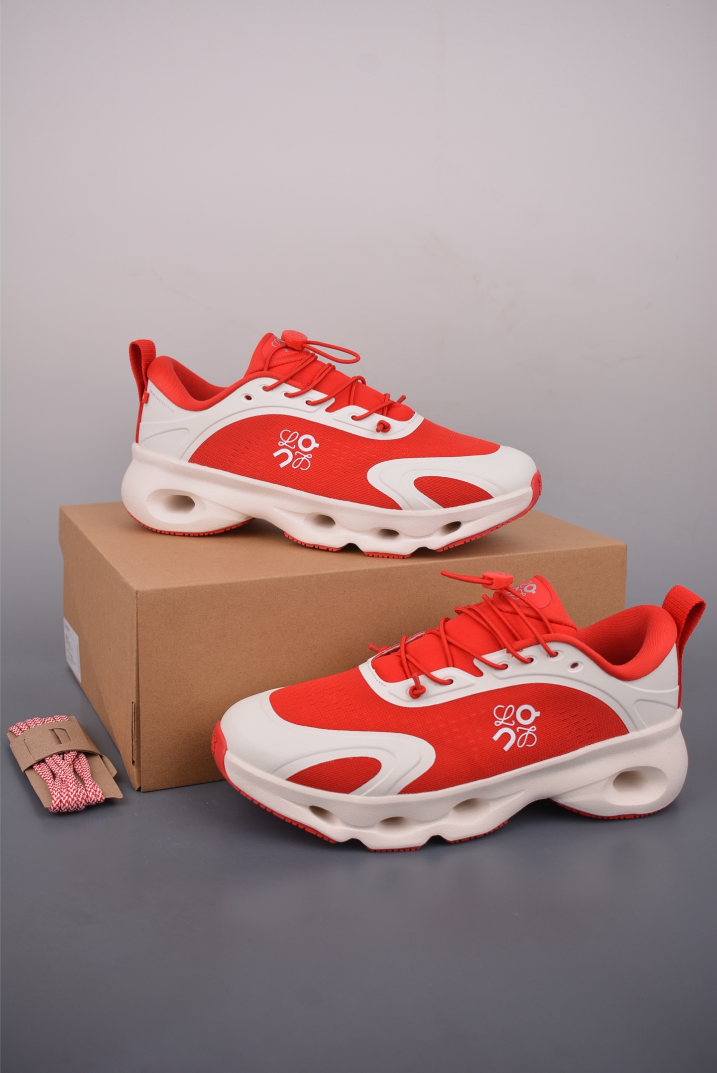 莞顶 LOEWE罗意威 x ON昂跑 联名款 Cloudsolo 3WF3060-Top High Quatity Cheap Sneakers Fashion Clothing Clothes Bags handbags Shoes of all Brand wholesale With The best Quality And Beautiful Price from China Factory Chinese suppliers wholesaler seller 莞顶 LOEWE罗意威 x ON昂跑 联名款 Cloudsolo 3WF3060