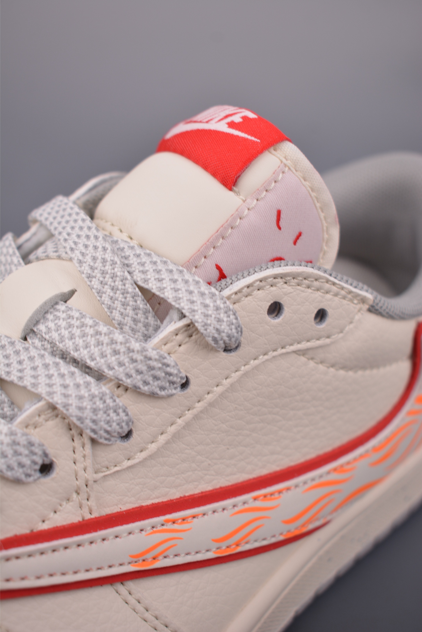 Fragment x Travis Scott x 马年限定 Air Jordan 1 Low 三方联名倒钩 JY6988-126