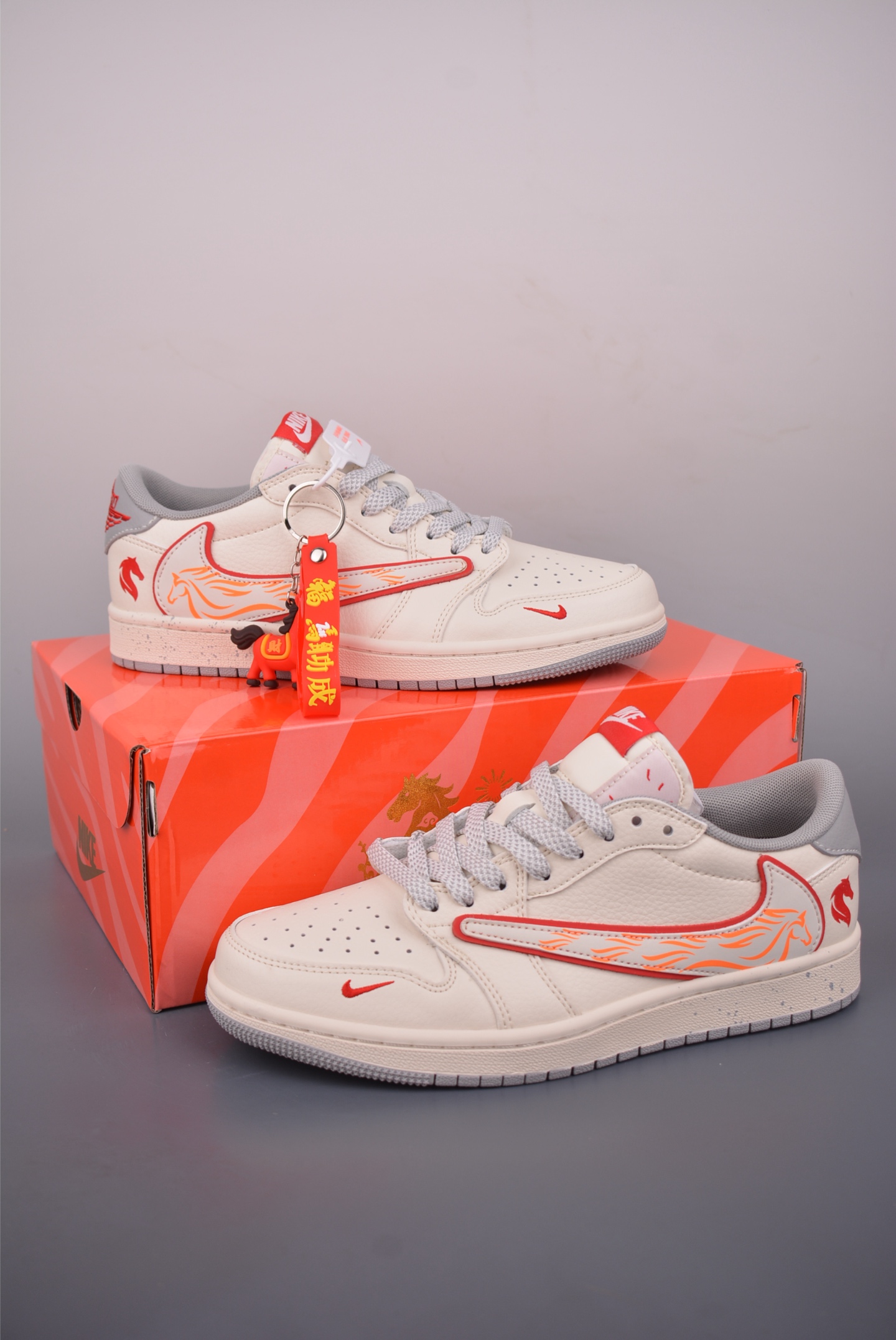 Fragment x Travis Scott x 马年限定 Air Jordan 1 Low 三方联名倒钩 JY6988-126