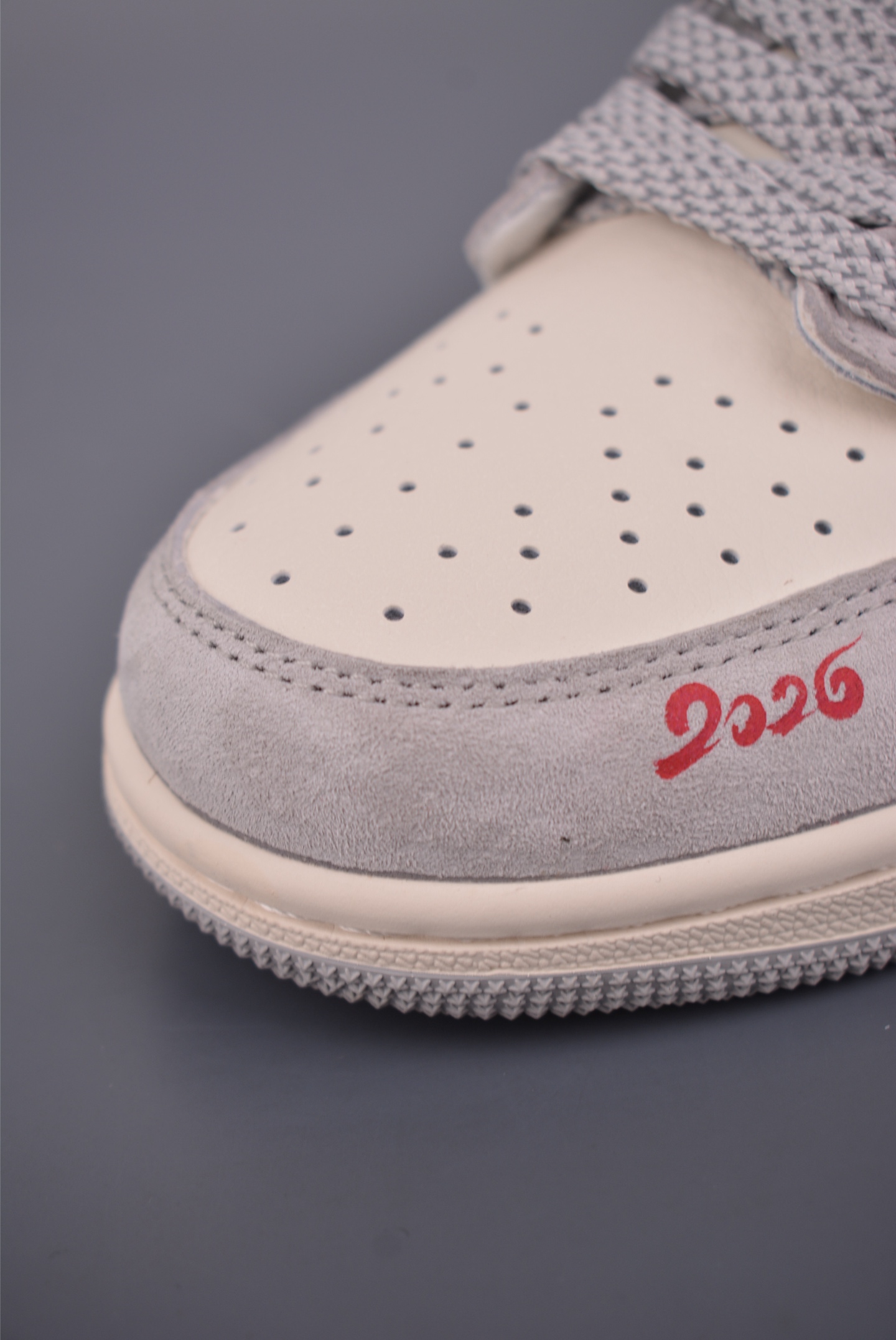 Fragment x Travis Scott x 马年限定 Air Jordan 1 Low 三方联名倒钩 ZH2598-903-Top High Quatity Cheap Sneakers Fashion Clothing Clothes Bags handbags Shoes of all Brand wholesale With The best Quality And Beautiful Price from China Factory Chinese suppliers wholesaler seller Fragment x Travis Scott x 马年限定 Air Jordan 1 Low 三方联名倒钩 ZH2598-903