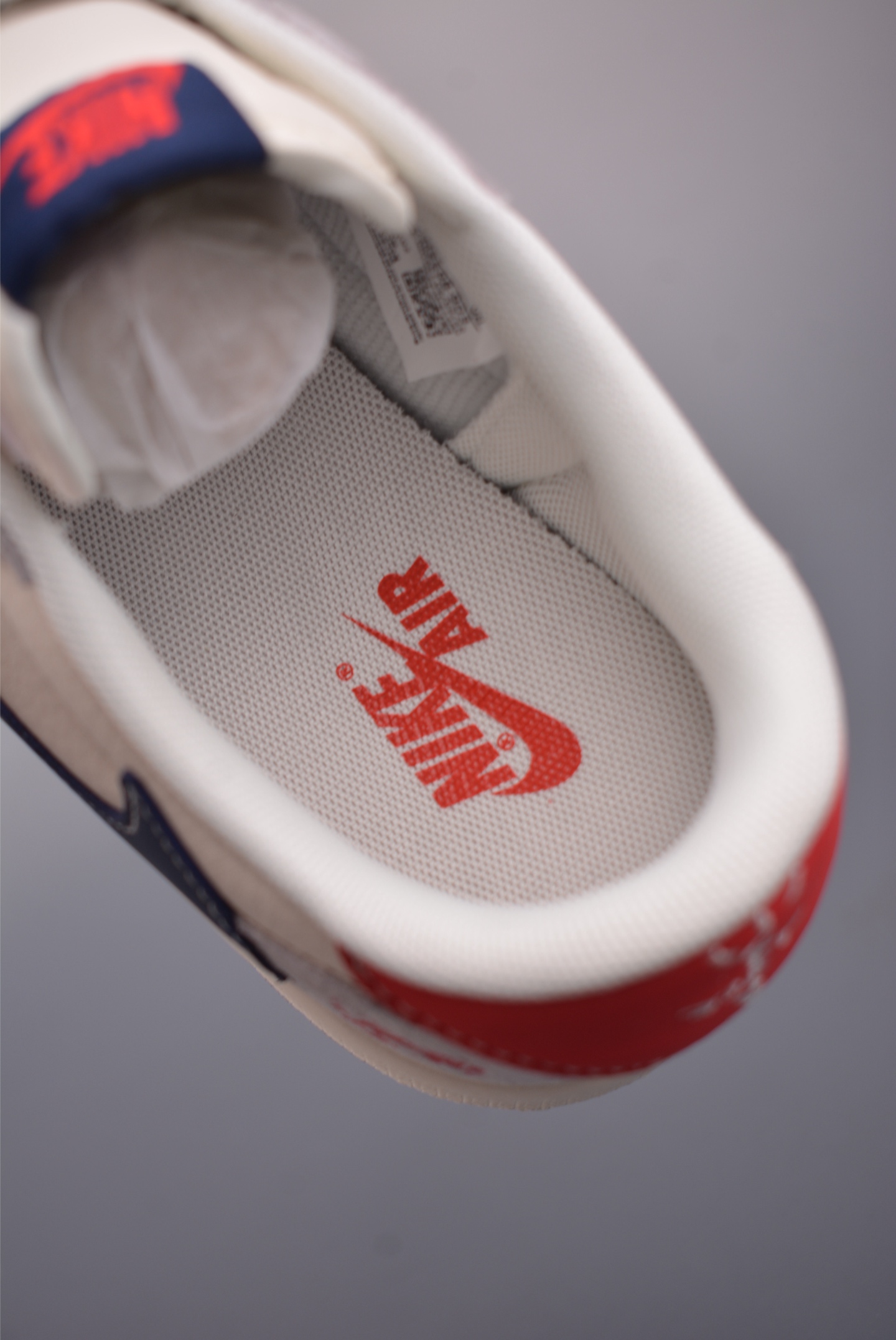 Fragment x Travis Scott x 马年限定 Air Jordan 1 Low 三方联名倒钩 ZH2598-903-Top High Quatity Cheap Sneakers Fashion Clothing Clothes Bags handbags Shoes of all Brand wholesale With The best Quality And Beautiful Price from China Factory Chinese suppliers wholesaler seller Fragment x Travis Scott x 马年限定 Air Jordan 1 Low 三方联名倒钩 ZH2598-903