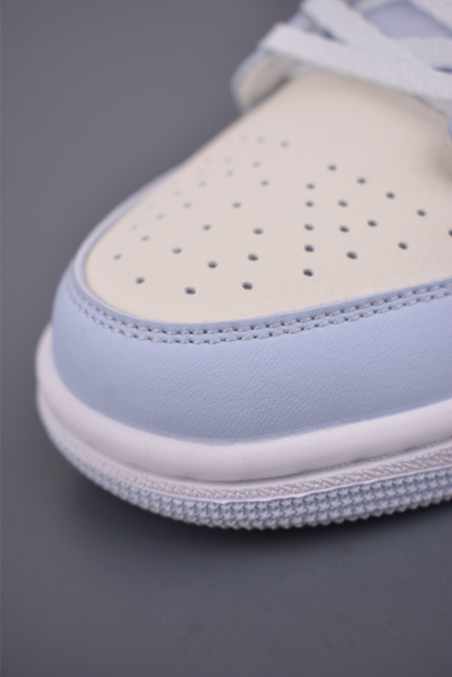 Air Jordan 1 Low 情人节限定 AJ1乔1低帮休闲板鞋 IB7113-40-Top High Quatity Cheap Sneakers Fashion Clothing Clothes Bags handbags Shoes of all Brand wholesale With The best Quality And Beautiful Price from China Factory Chinese suppliers wholesaler seller Air Jordan 1 Low 情人节限定 AJ1乔1低帮休闲板鞋 IB7113-40