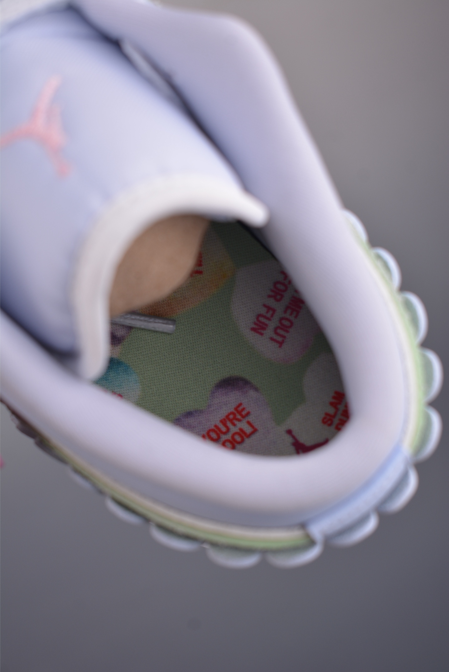 Air Jordan 1 Low 情人节限定 AJ1乔1低帮休闲板鞋 IB7113-40-Top High Quatity Cheap Sneakers Fashion Clothing Clothes Bags handbags Shoes of all Brand wholesale With The best Quality And Beautiful Price from China Factory Chinese suppliers wholesaler seller Air Jordan 1 Low 情人节限定 AJ1乔1低帮休闲板鞋 IB7113-40