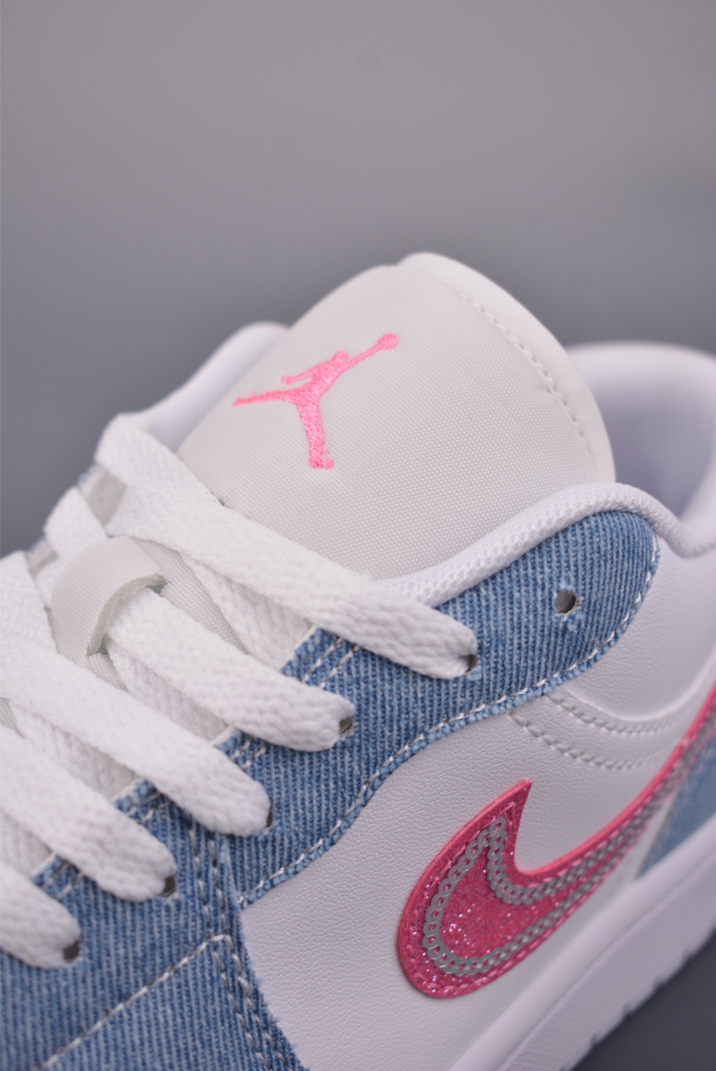 Air Jordan 1 Low 白蓝粉 AJ1乔1低帮休闲板鞋 HQ2001-400 Air Jordan 1 Low 白蓝粉 AJ1乔1低帮休闲板鞋 HQ2001-400