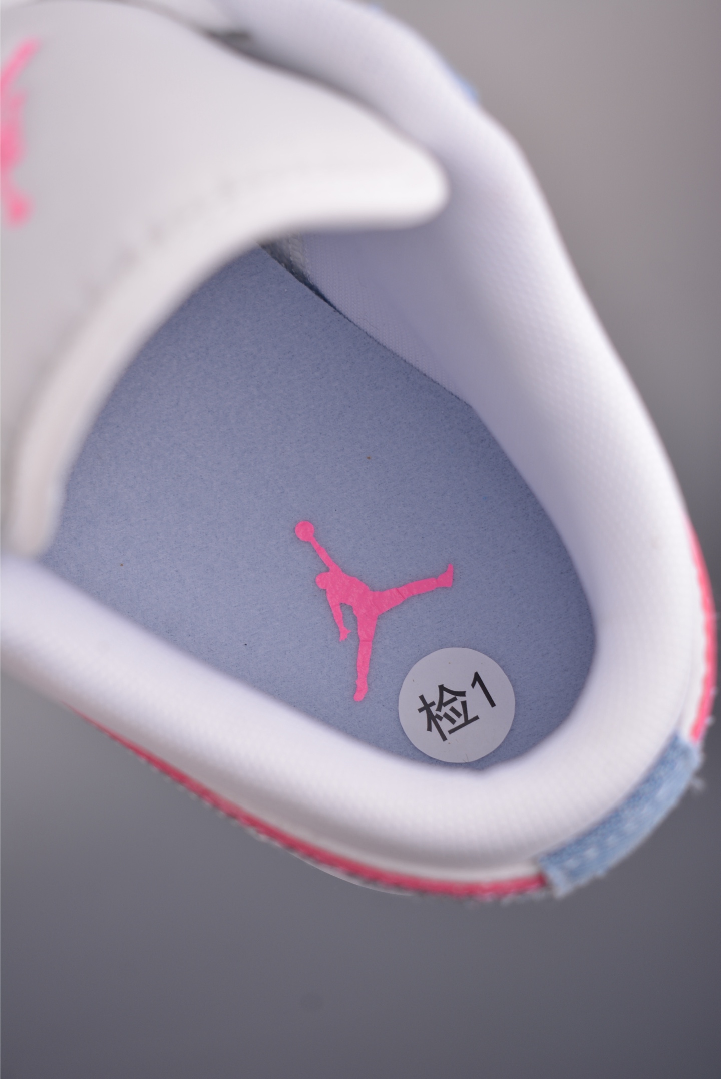 Air Jordan 1 Low 白蓝粉 AJ1乔1低帮休闲板鞋 HQ2001-400 Air Jordan 1 Low 白蓝粉 AJ1乔1低帮休闲板鞋 HQ2001-400