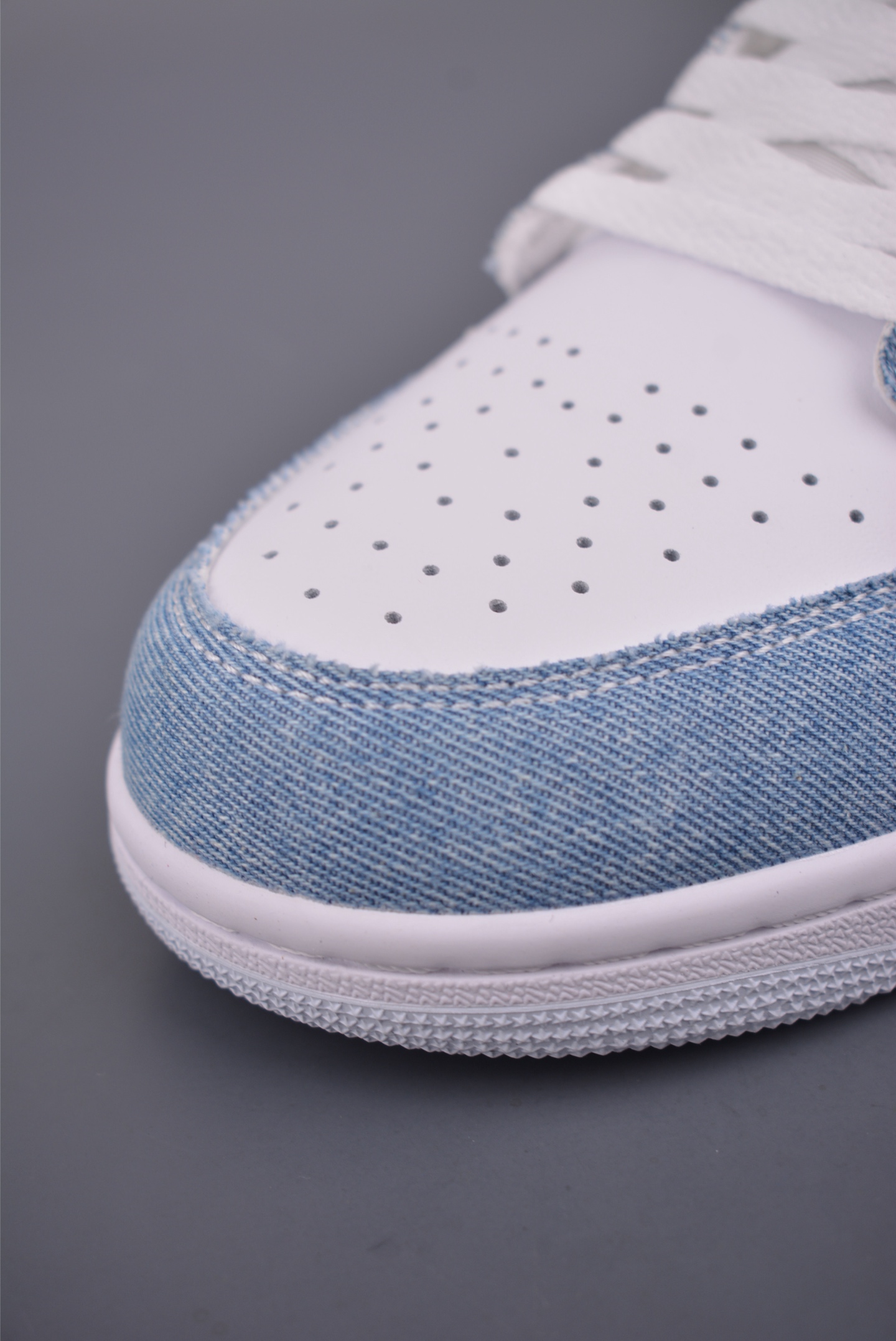 Air Jordan 1 Low 白蓝粉 AJ1乔1低帮休闲板鞋 HQ2001-400 Air Jordan 1 Low 白蓝粉 AJ1乔1低帮休闲板鞋 HQ2001-400