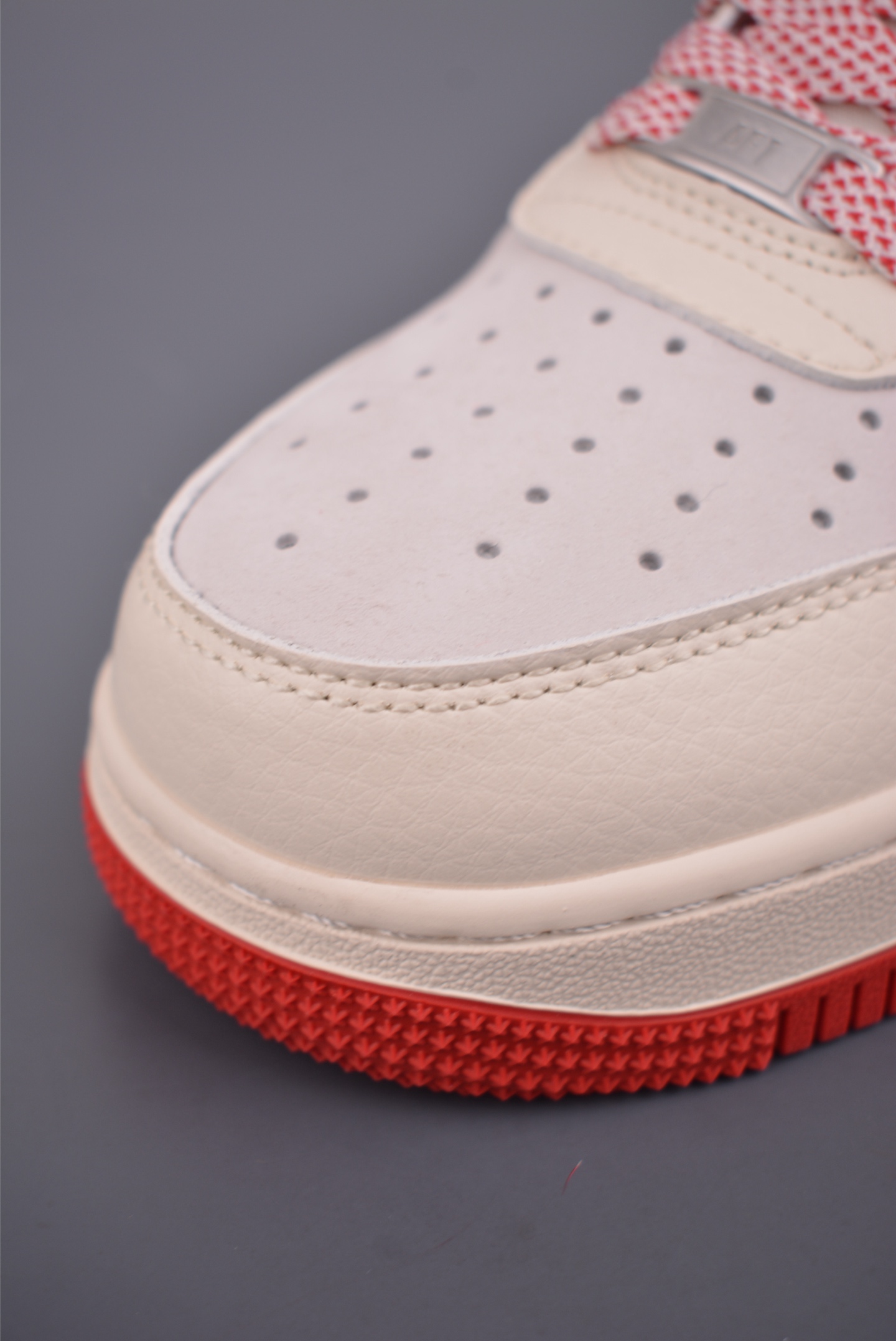 Nike Air Force 1 Low 马年限定 HT5088-626-Top High Quatity Cheap Sneakers Fashion Clothing Clothes Bags handbags Shoes of all Brand wholesale With The best Quality And Beautiful Price from China Factory Chinese suppliers wholesaler seller Nike Air Force 1 Low 马年限定 HT5088-626