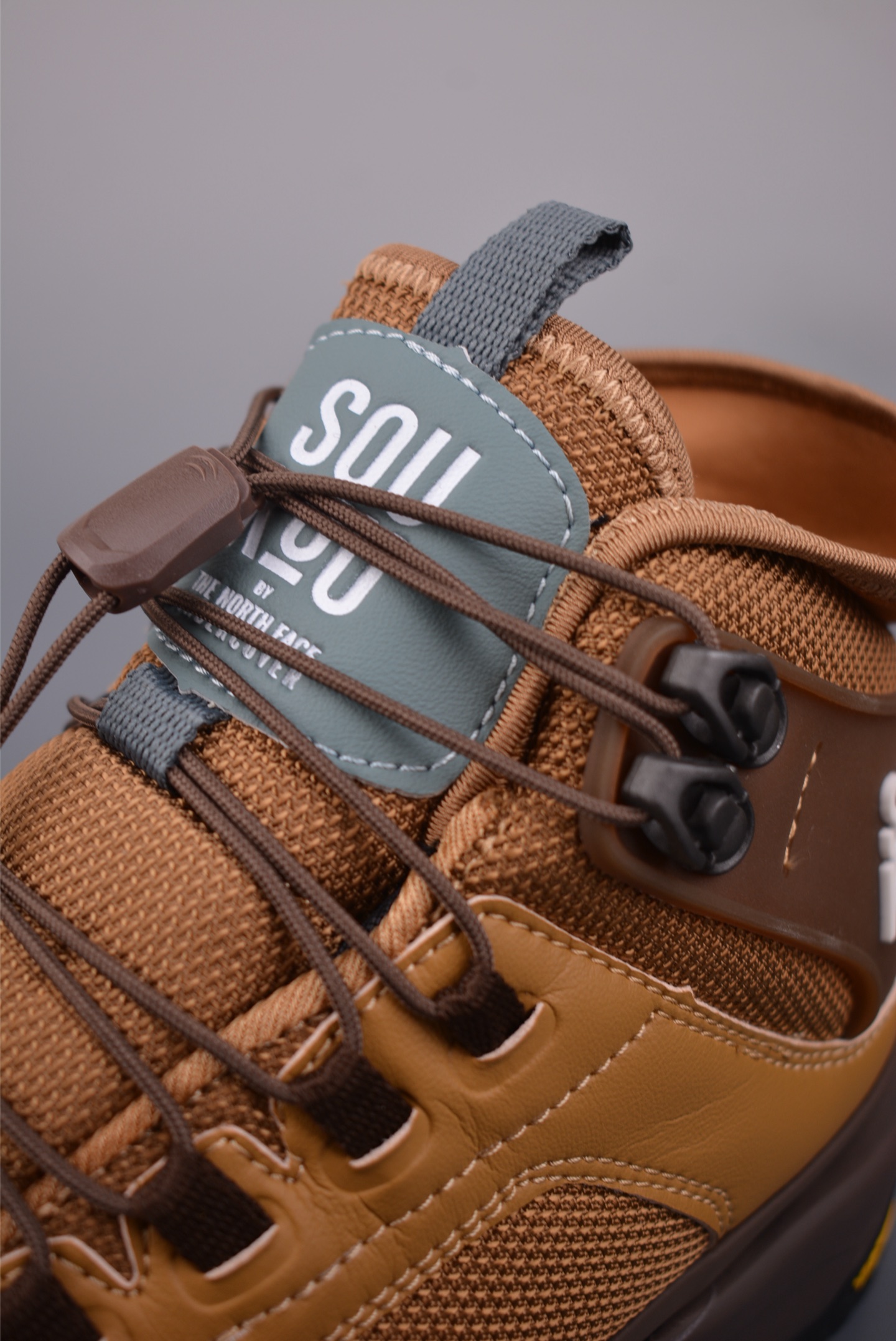 北面M OFFTRAIL HIKE MID TNF x Undercover 高邦户外机能鞋 NF0A84SE-Top High Quatity Cheap Sneakers Fashion Clothing Clothes Bags handbags Shoes of all Brand wholesale With The best Quality And Beautiful Price from China Factory Chinese suppliers wholesaler seller 北面M OFFTRAIL HIKE MID TNF x Undercover 高邦户外机能鞋 NF0A84SE