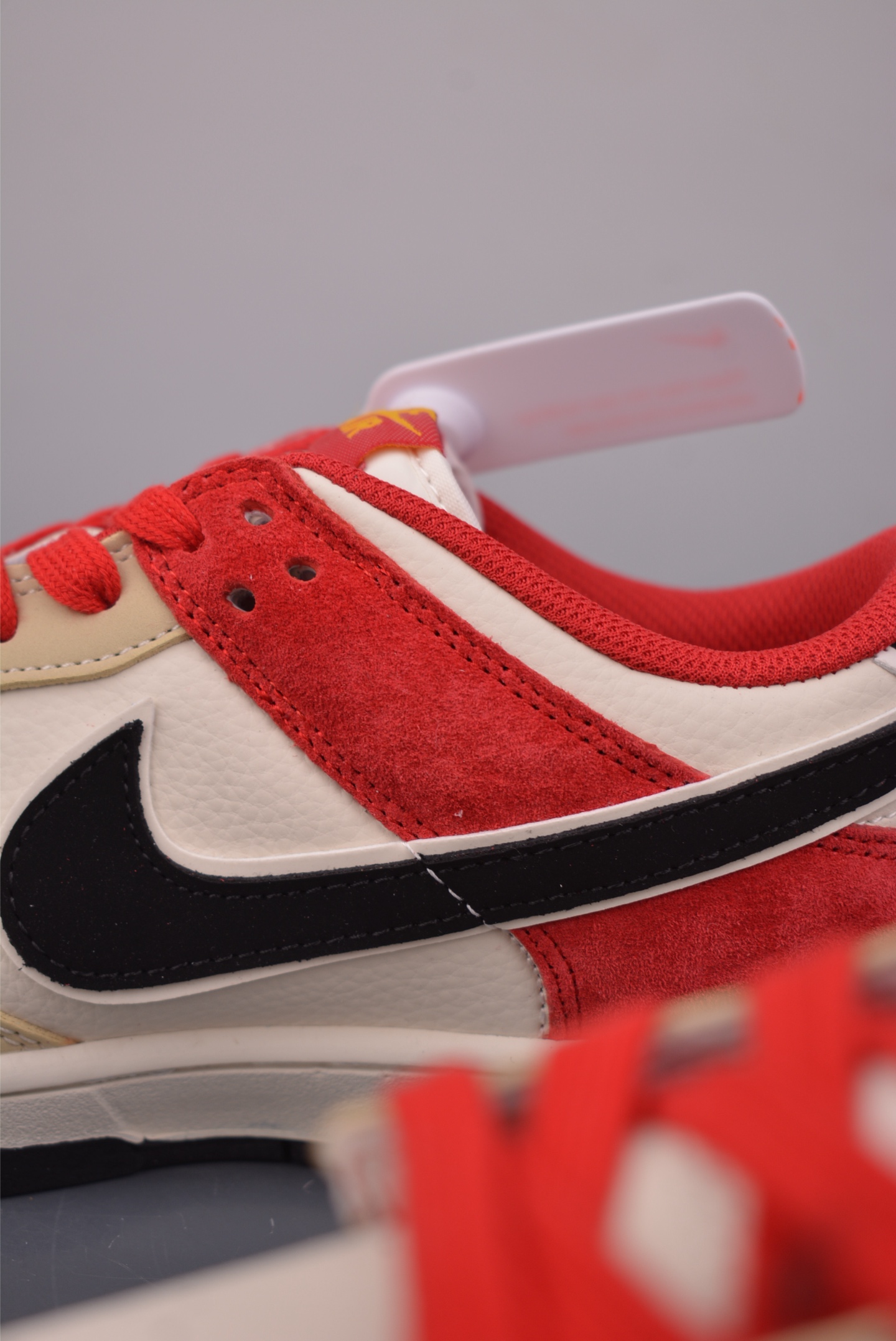 Nike SB Dunk Low 马年限定 DN3168-027