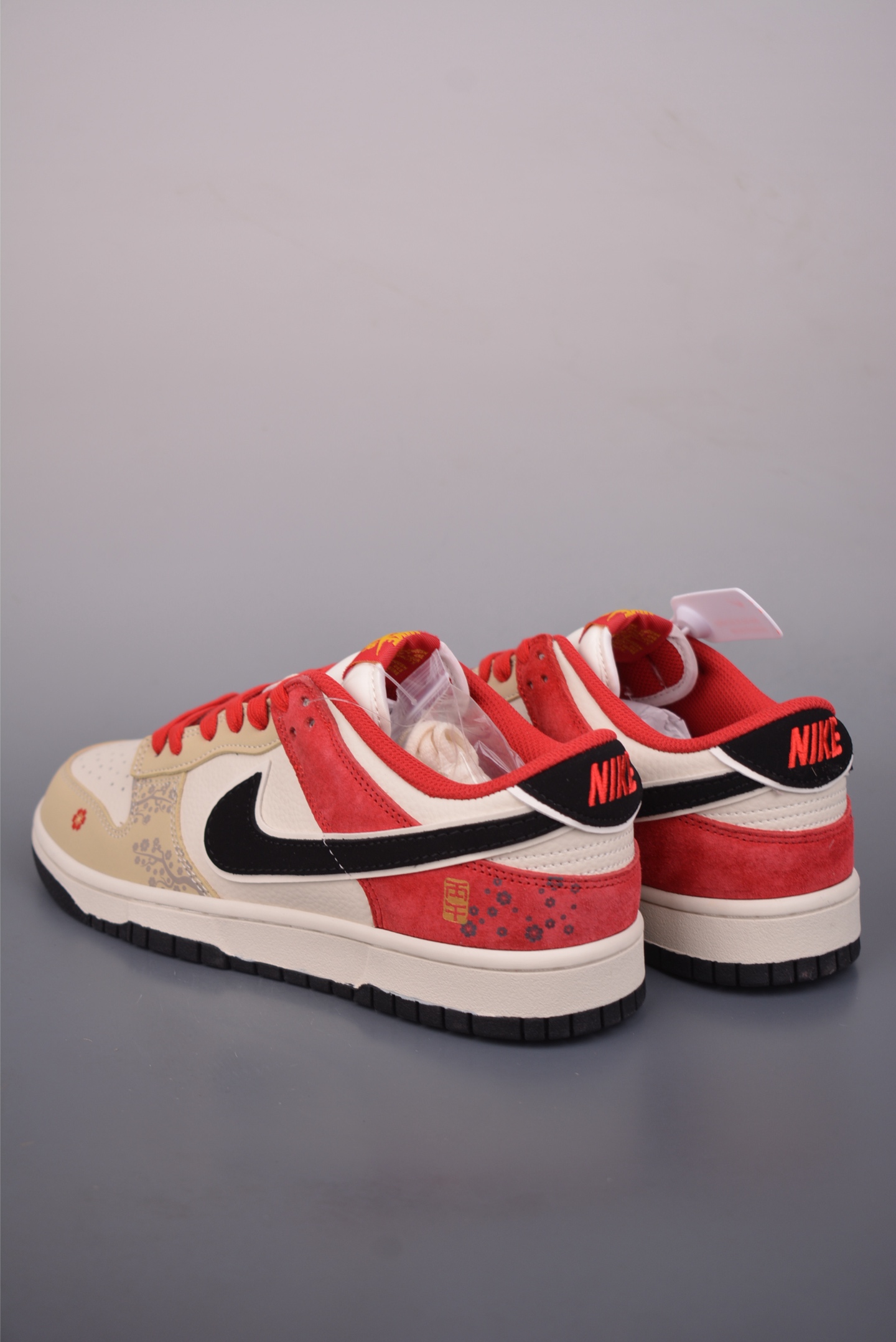 Nike SB Dunk Low 马年限定 DN3168-027