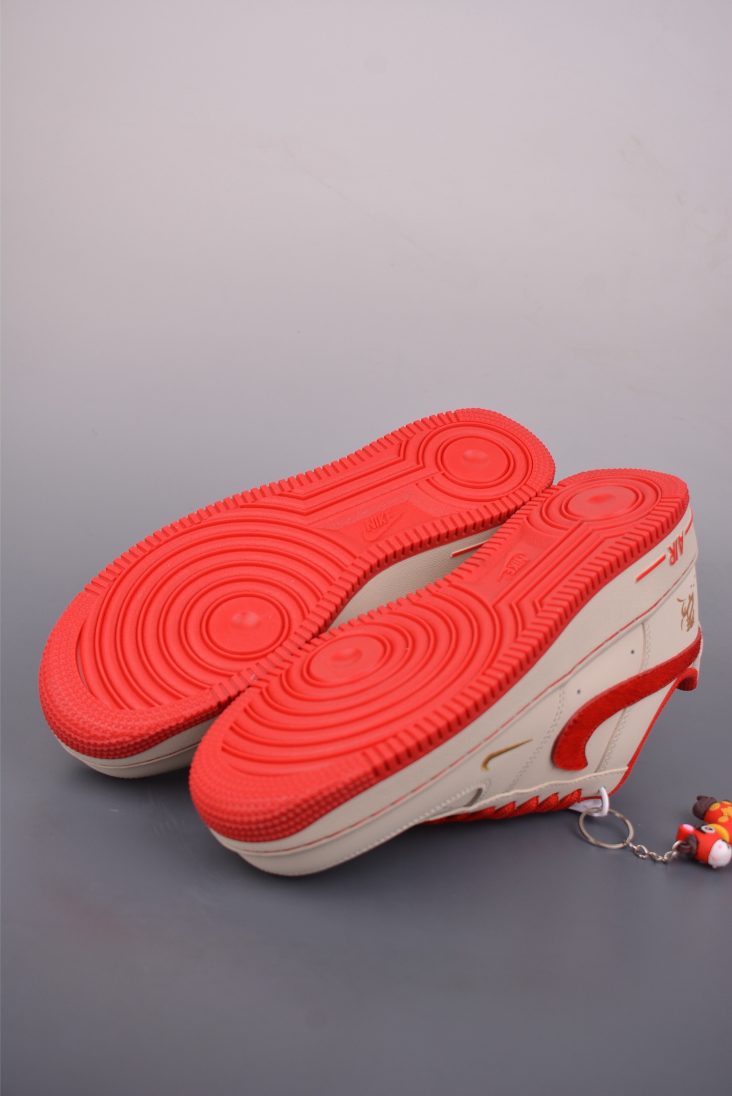 Nike Air Force 1 Low 马年限定 NH0601-513-Top High Quatity Cheap Sneakers Fashion Clothing Clothes Bags handbags Shoes of all Brand wholesale With The best Quality And Beautiful Price from China Factory Chinese suppliers wholesaler seller Nike Air Force 1 Low 马年限定 NH0601-513
