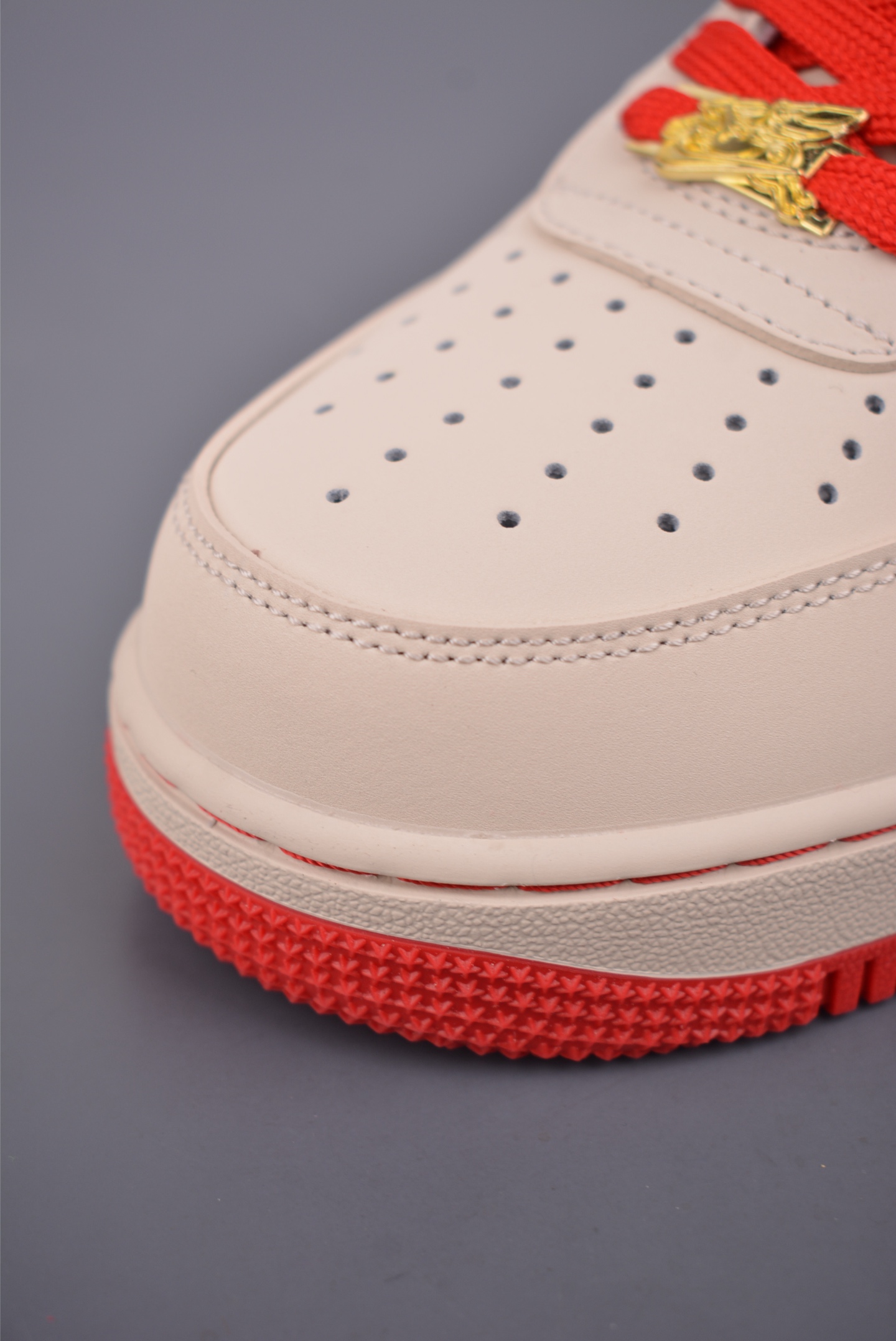 Nike Air Force 1 Low 马年限定 NH0601-513-Top High Quatity Cheap Sneakers Fashion Clothing Clothes Bags handbags Shoes of all Brand wholesale With The best Quality And Beautiful Price from China Factory Chinese suppliers wholesaler seller Nike Air Force 1 Low 马年限定 NH0601-513