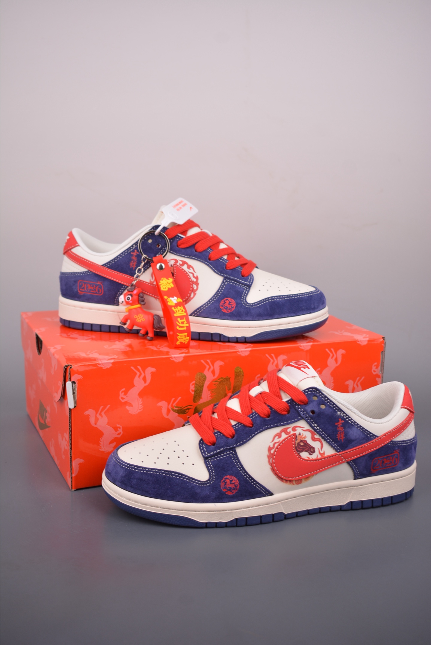 Nike SB Dunk Low 马年限定 JY6988-128-Top High Quatity Cheap Sneakers Fashion Clothing Clothes Bags handbags Shoes of all Brand wholesale With The best Quality And Beautiful Price from China Factory Chinese suppliers wholesaler seller Nike SB Dunk Low 马年限定 JY6988-128