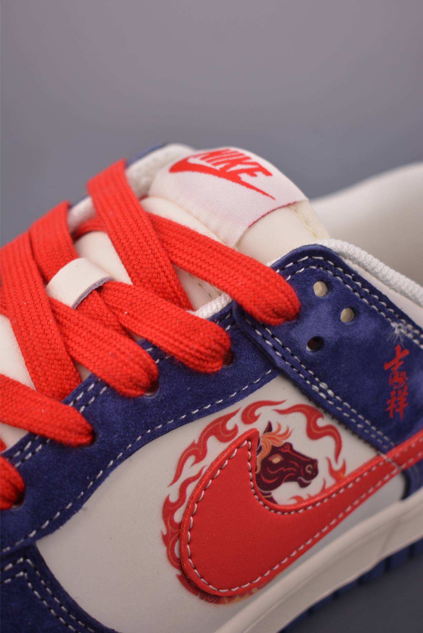 Nike SB Dunk Low 马年限定 JY6988-128-Top High Quatity Cheap Sneakers Fashion Clothing Clothes Bags handbags Shoes of all Brand wholesale With The best Quality And Beautiful Price from China Factory Chinese suppliers wholesaler seller Nike SB Dunk Low 马年限定 JY6988-128