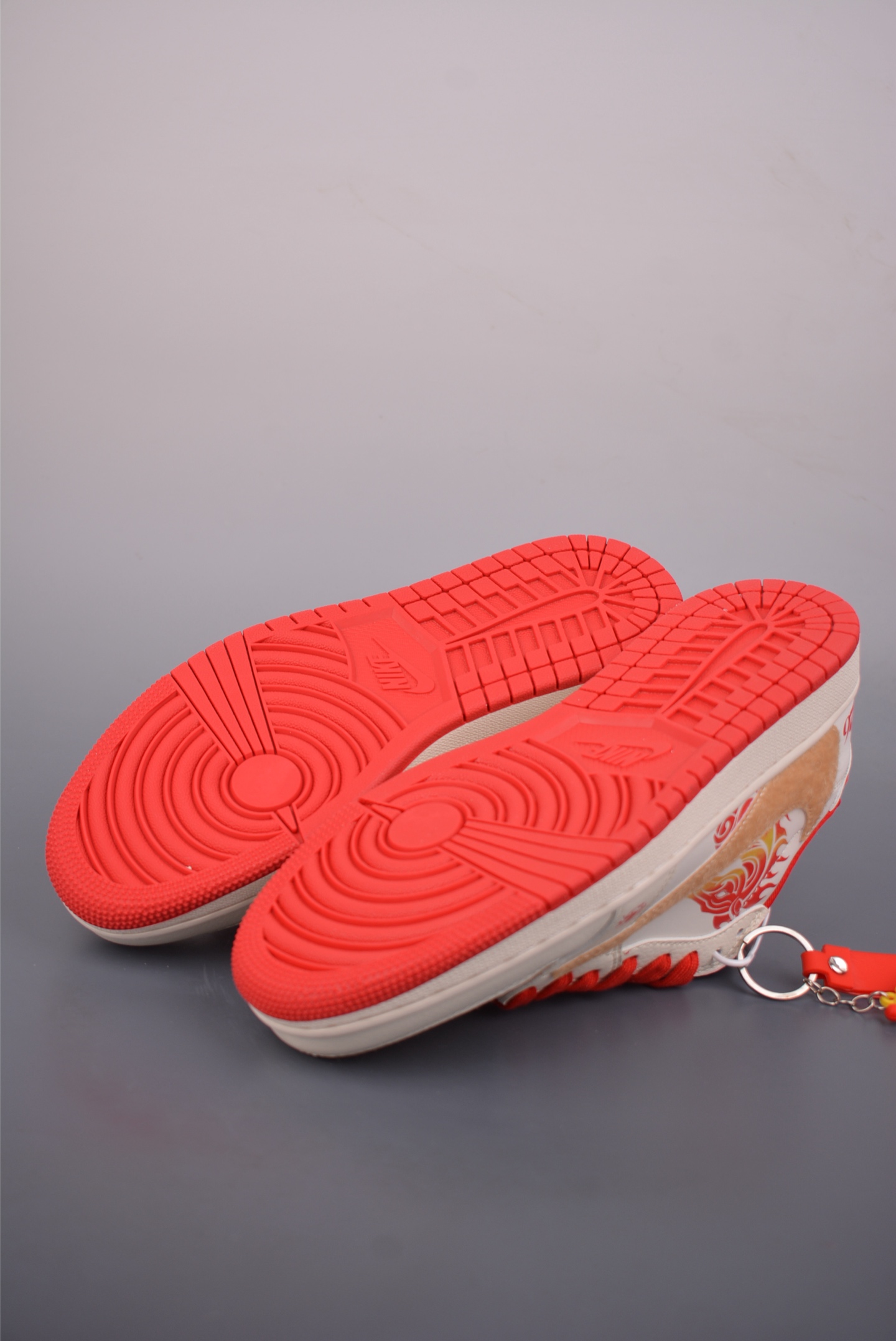 Fragment x Travis Scott x 马年限定 Air Jordan 1 Low 三方联名倒钩 JY6988 27 110-Top High Quatity Cheap Sneakers Fashion Clothing Clothes Bags handbags Shoes of all Brand wholesale With The best Quality And Beautiful Price from China Factory Chinese suppliers wholesaler seller Fragment x Travis Scott x 马年限定 Air Jordan 1 Low 三方联名倒钩 JY6988 27 110