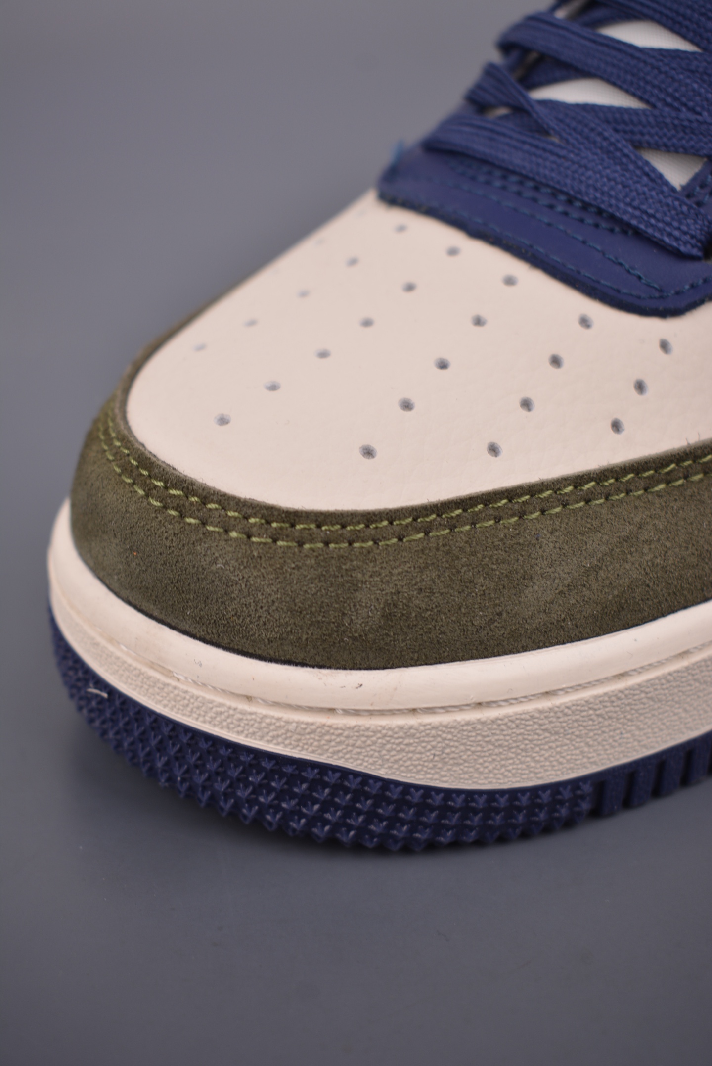 Nike Air Force 1 Low 野林橙蓝 DF0188-124-Top High Quatity Cheap Sneakers Fashion Clothing Clothes Bags handbags Shoes of all Brand wholesale With The best Quality And Beautiful Price from China Factory Chinese suppliers wholesaler seller Nike Air Force 1 Low 野林橙蓝 DF0188-124