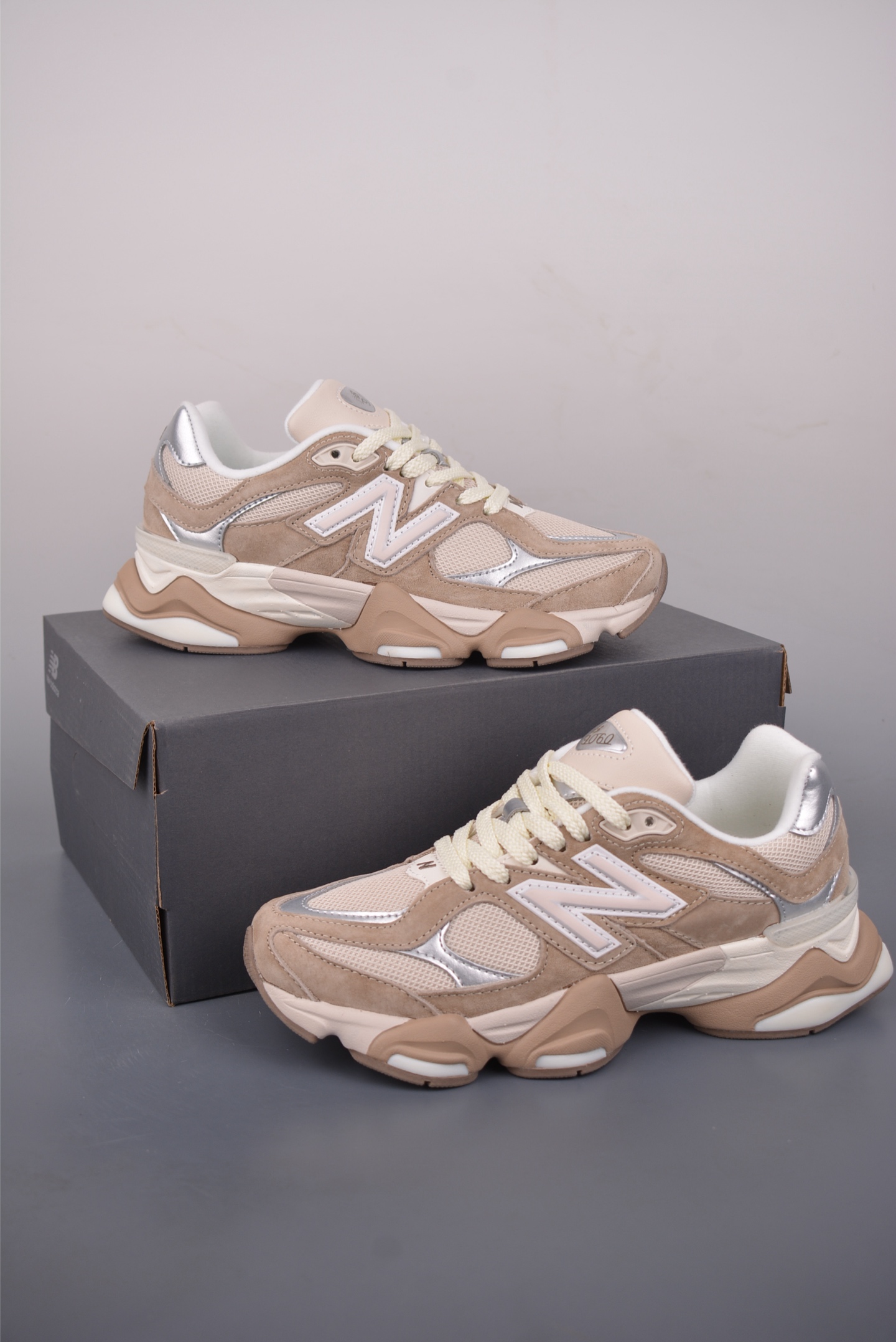 Joe Freshgoods x New Balance 渠道 NB9060 联名款 复古休闲运动慢跑鞋 U9060ERM-Top High Quatity Cheap Sneakers Fashion Clothing Clothes Bags handbags Shoes of all Brand wholesale With The best Quality And Beautiful Price from China Factory Chinese suppliers wholesaler seller Joe Freshgoods x New Balance 渠道 NB9060 联名款 复古休闲运动慢跑鞋 U9060ERM
