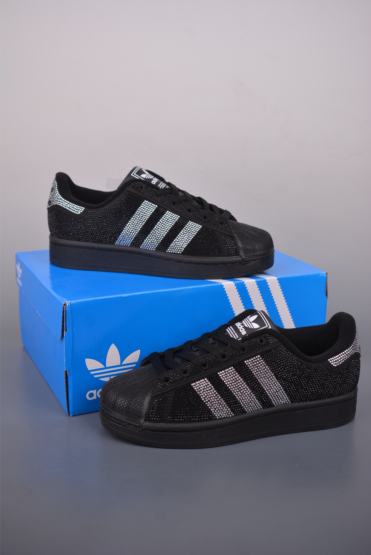 170 Adidas Originals Super满钻 2025全新版本 贝壳头 IH4200