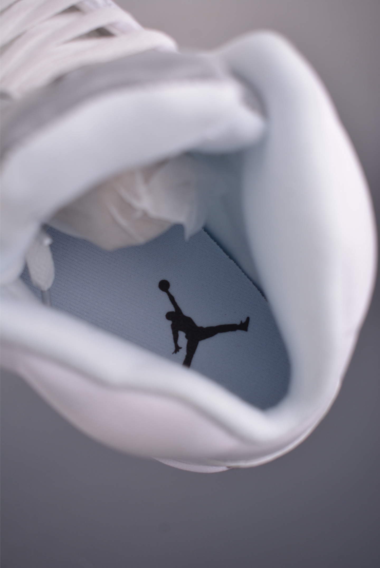 Air Jordan 5 Retro 乔丹5 复刻白红 HQ7978-103